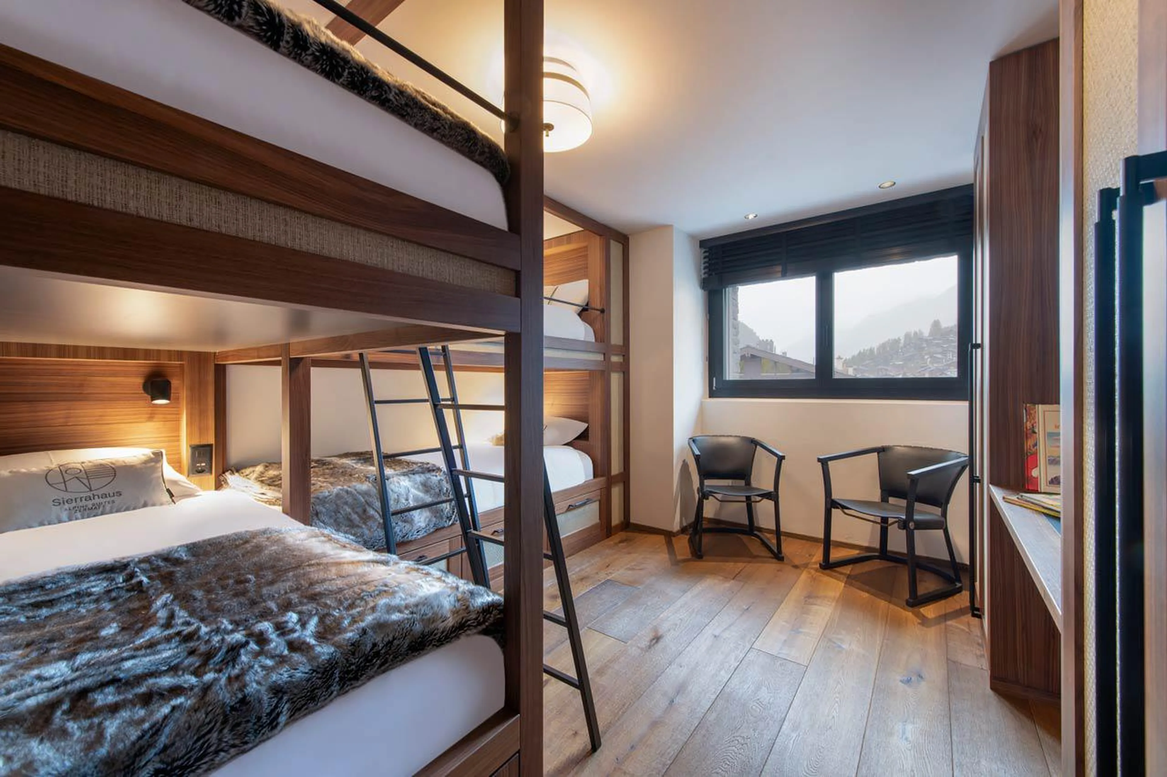 Bunk room in Matterhorn Penthouse, Zermatt