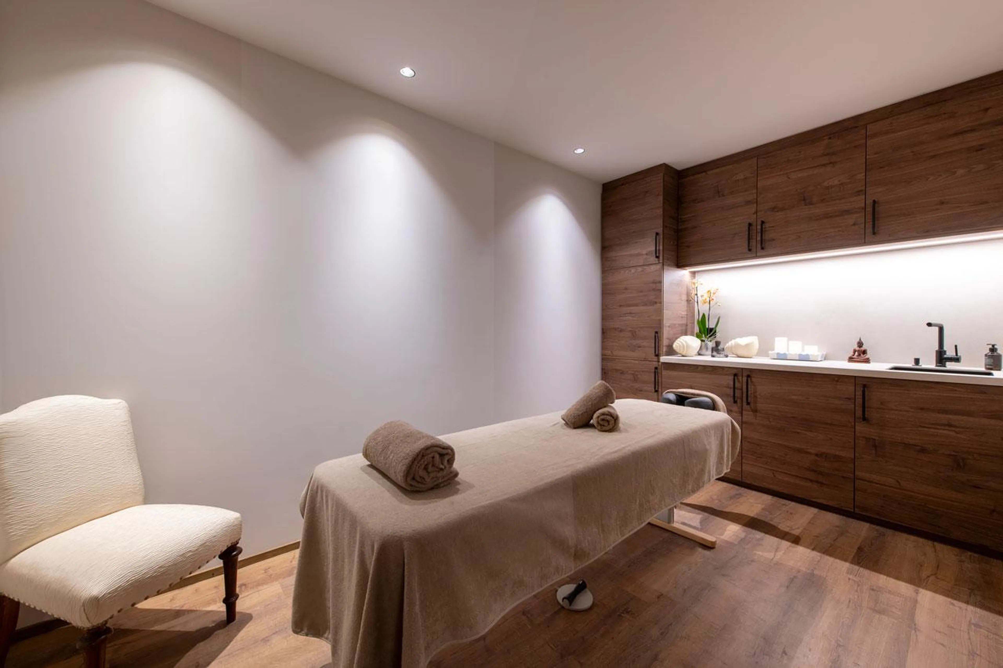 Massage room  of Sierrahaus of Matterhorn Penthouse, Zermatt
