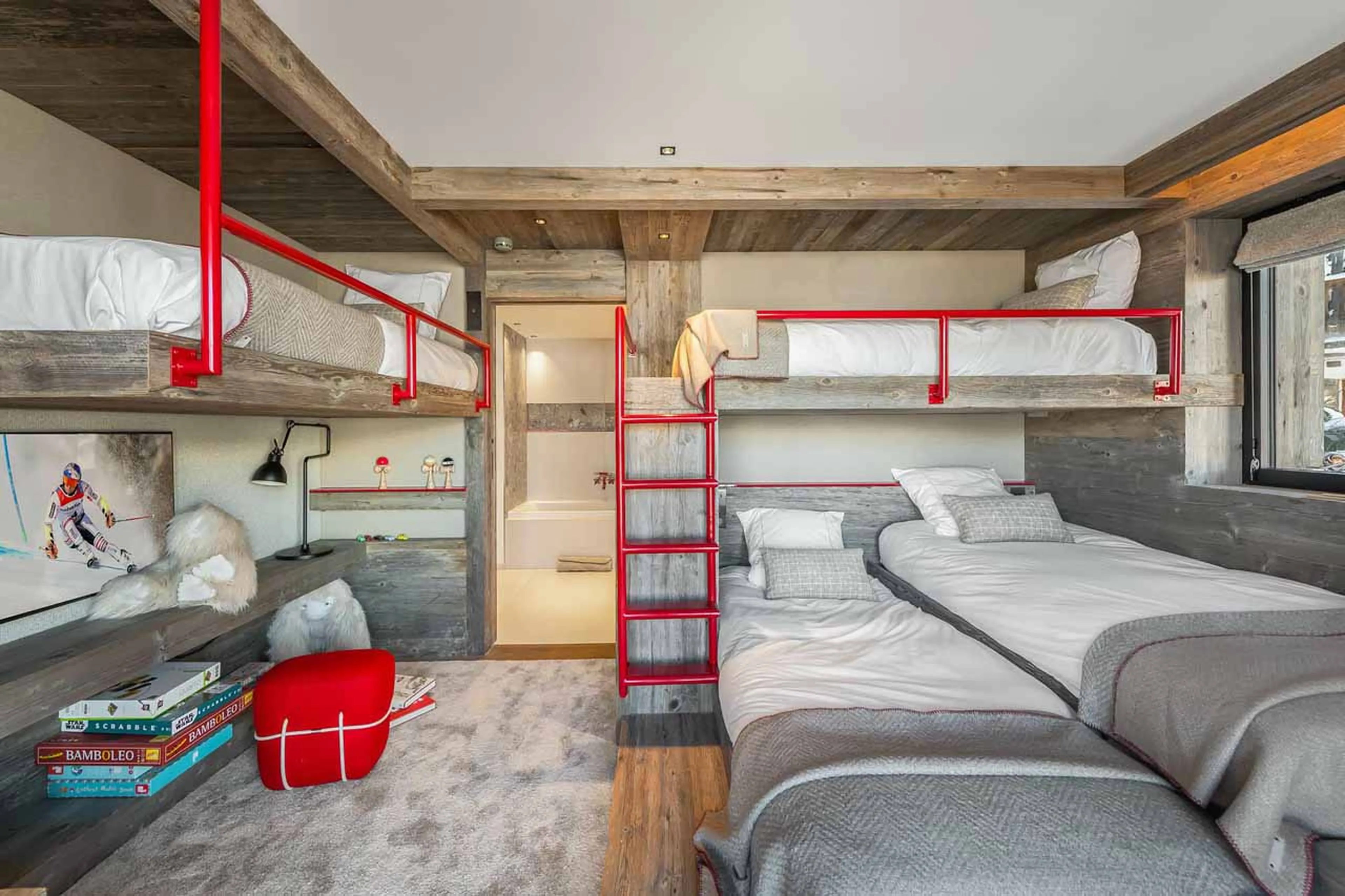 Children's bedroom at Chalet White Sand in Courchevel 1550