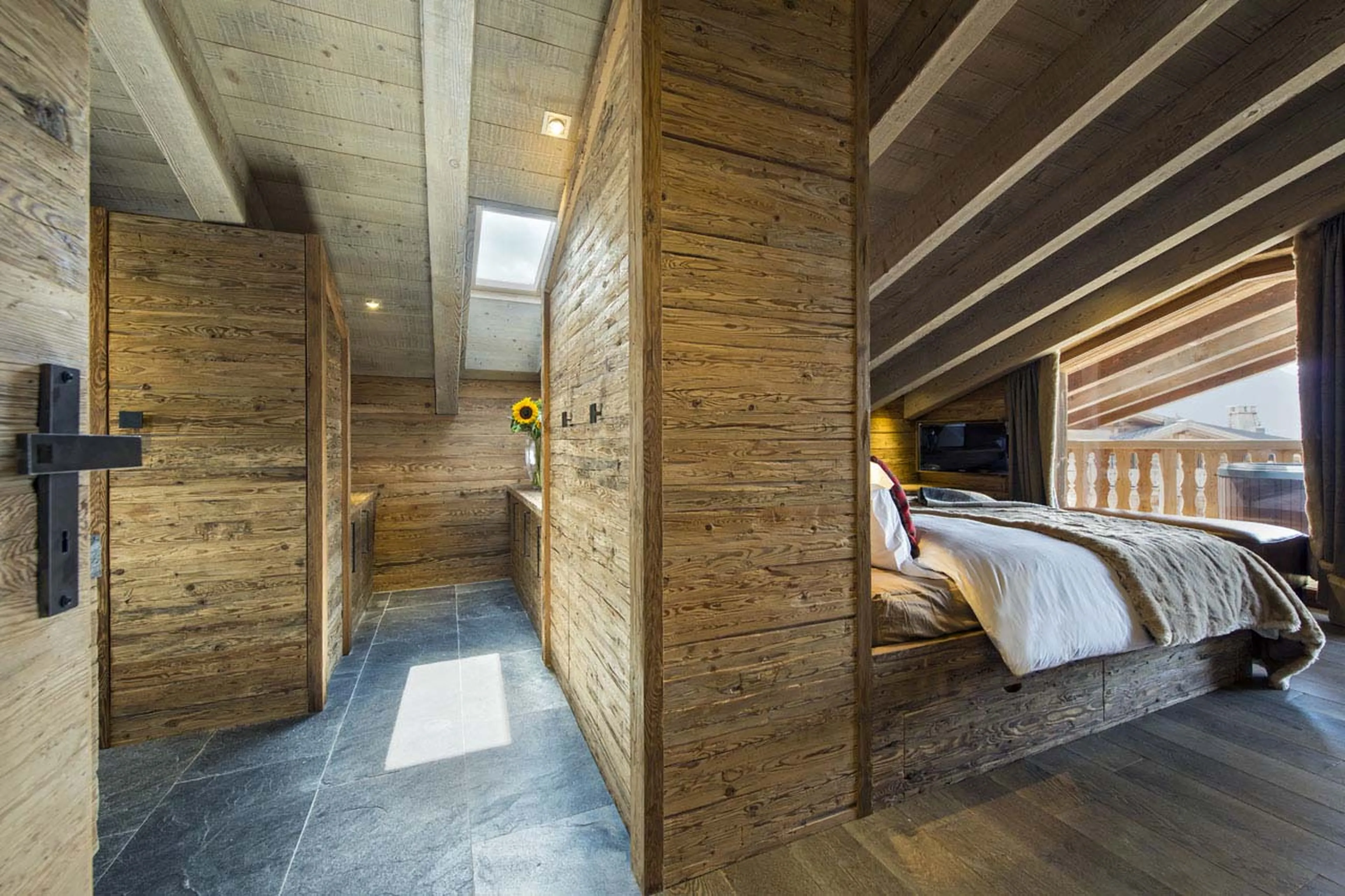 Dressing area in master bedroom of No. 5 Penthouse in Verbier