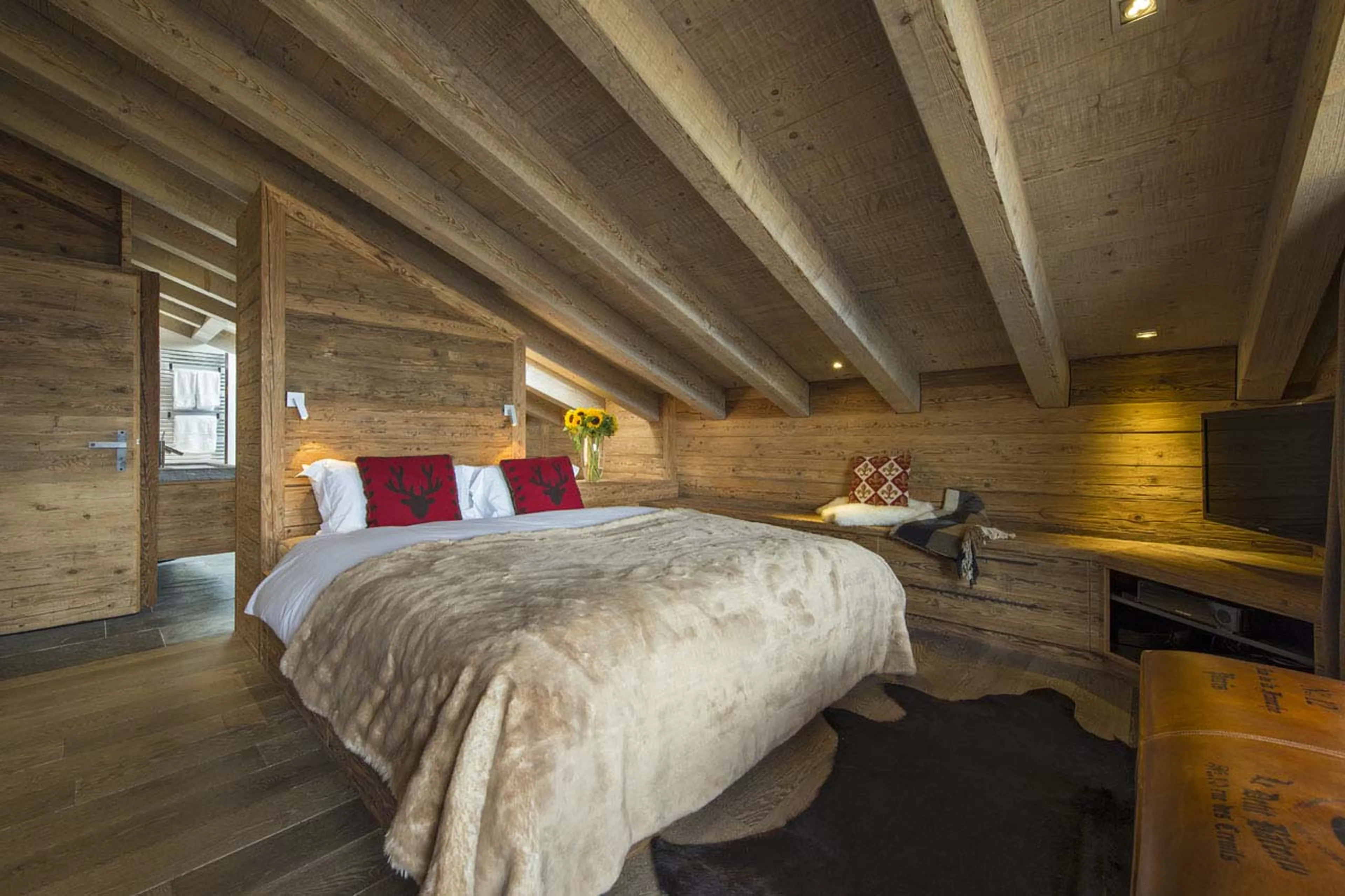 Master bedroom at No. 5 Penthouse in Verbier
