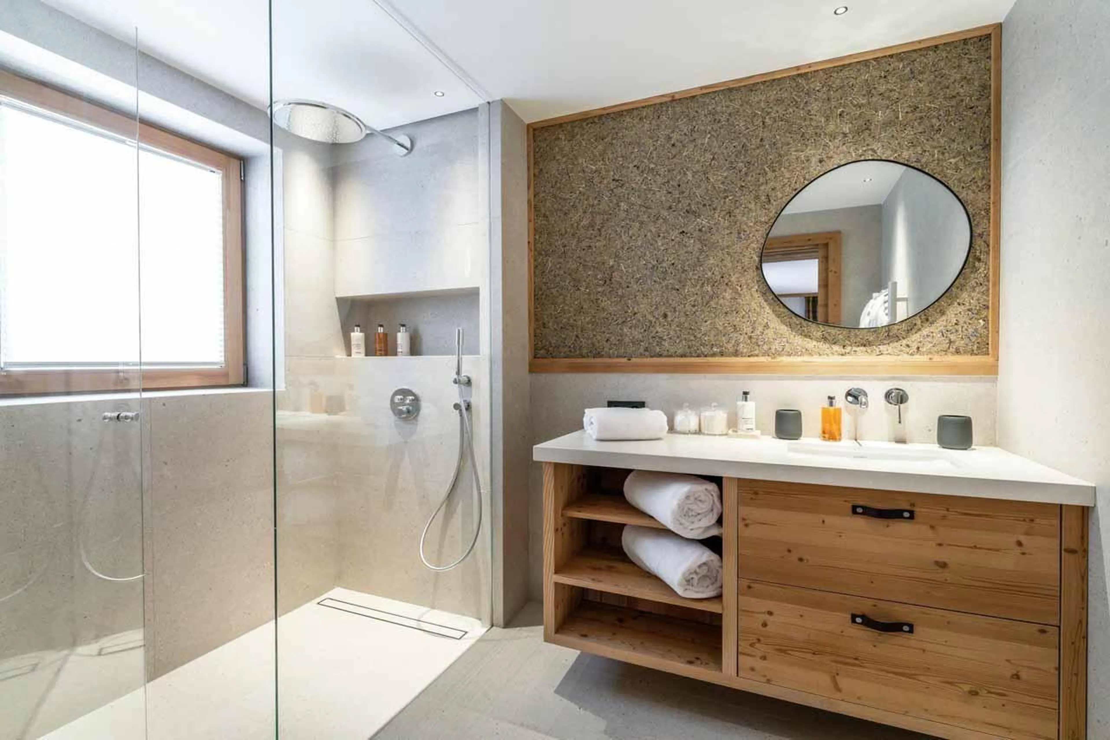 En-suite shower room in Chalet Beloukha, Courchevel Le Praz