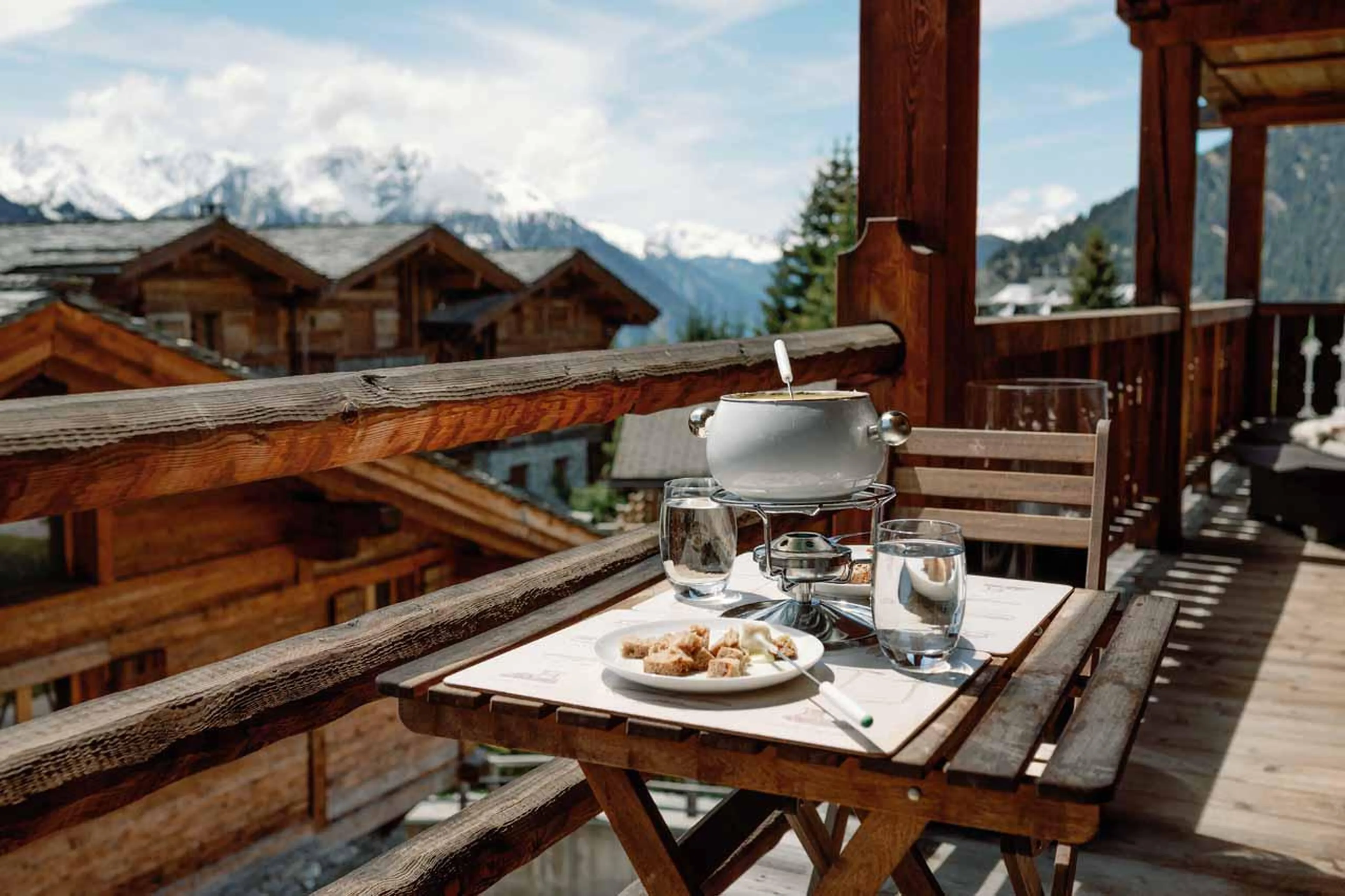 Fondue on balcony at La Vallée Blanche in Verbier