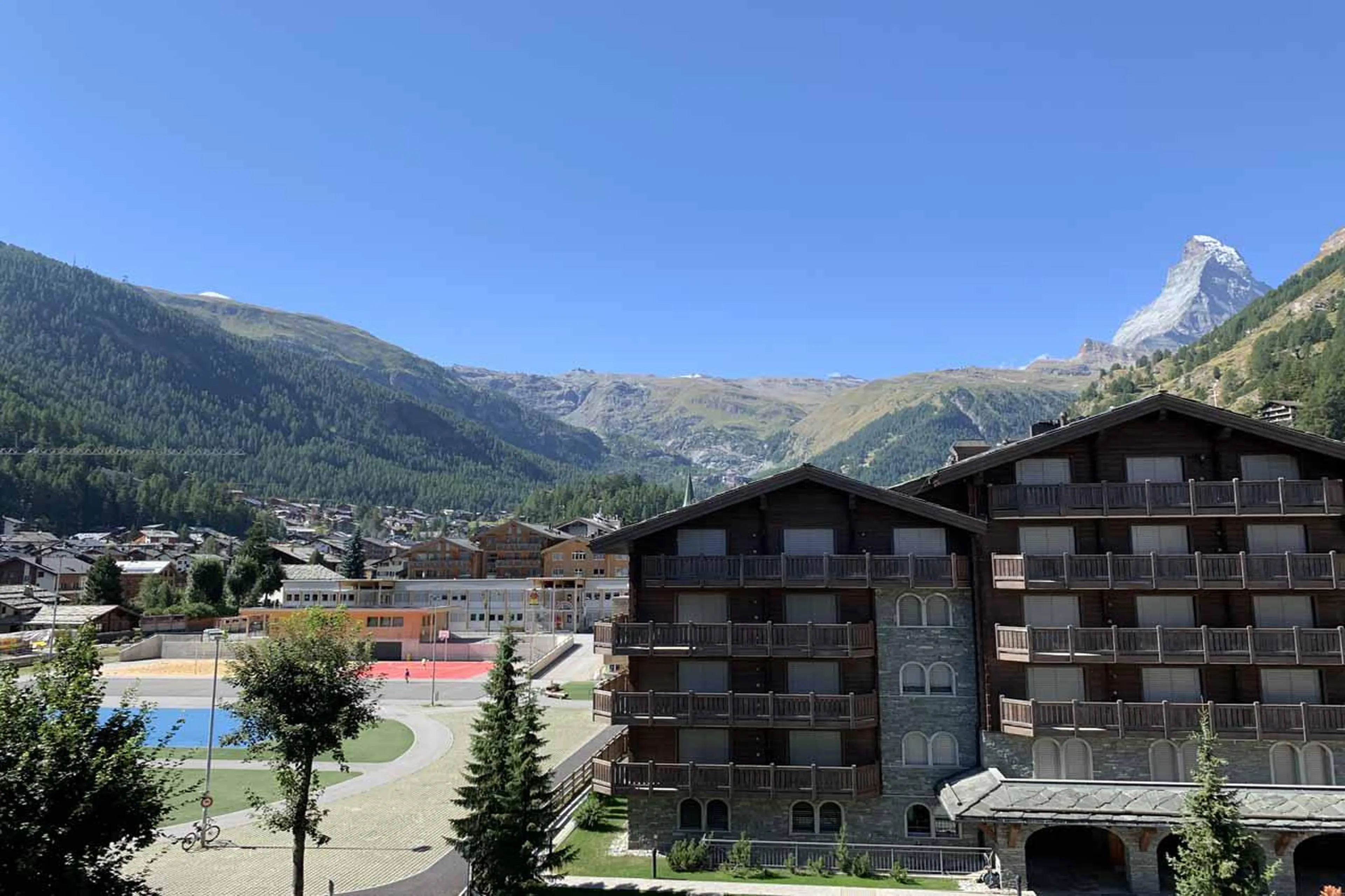 Exterior of Penthouse Annyvonne in Zermatt in summer