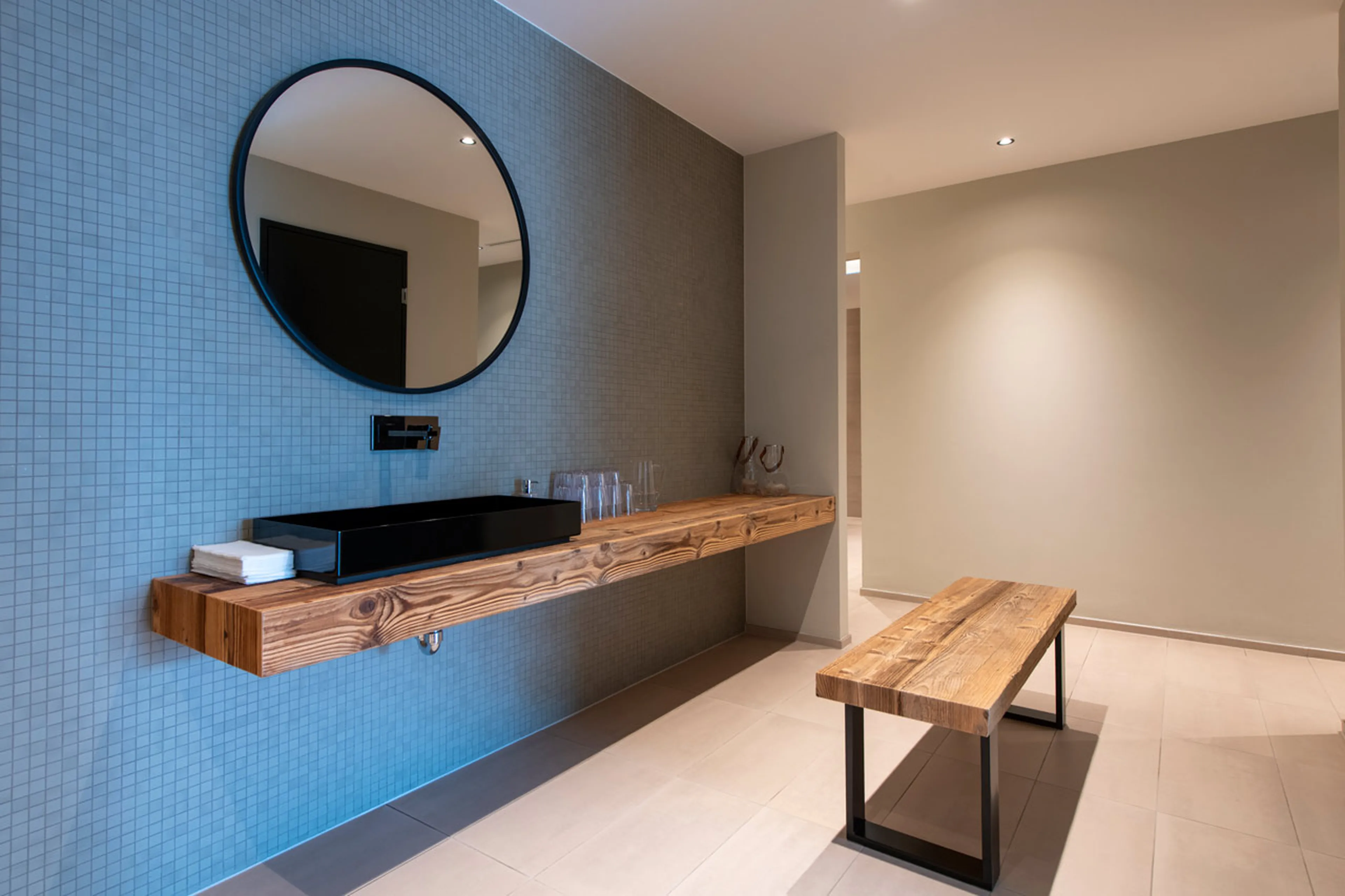 Change rooms at Penthouse Attica in Davos