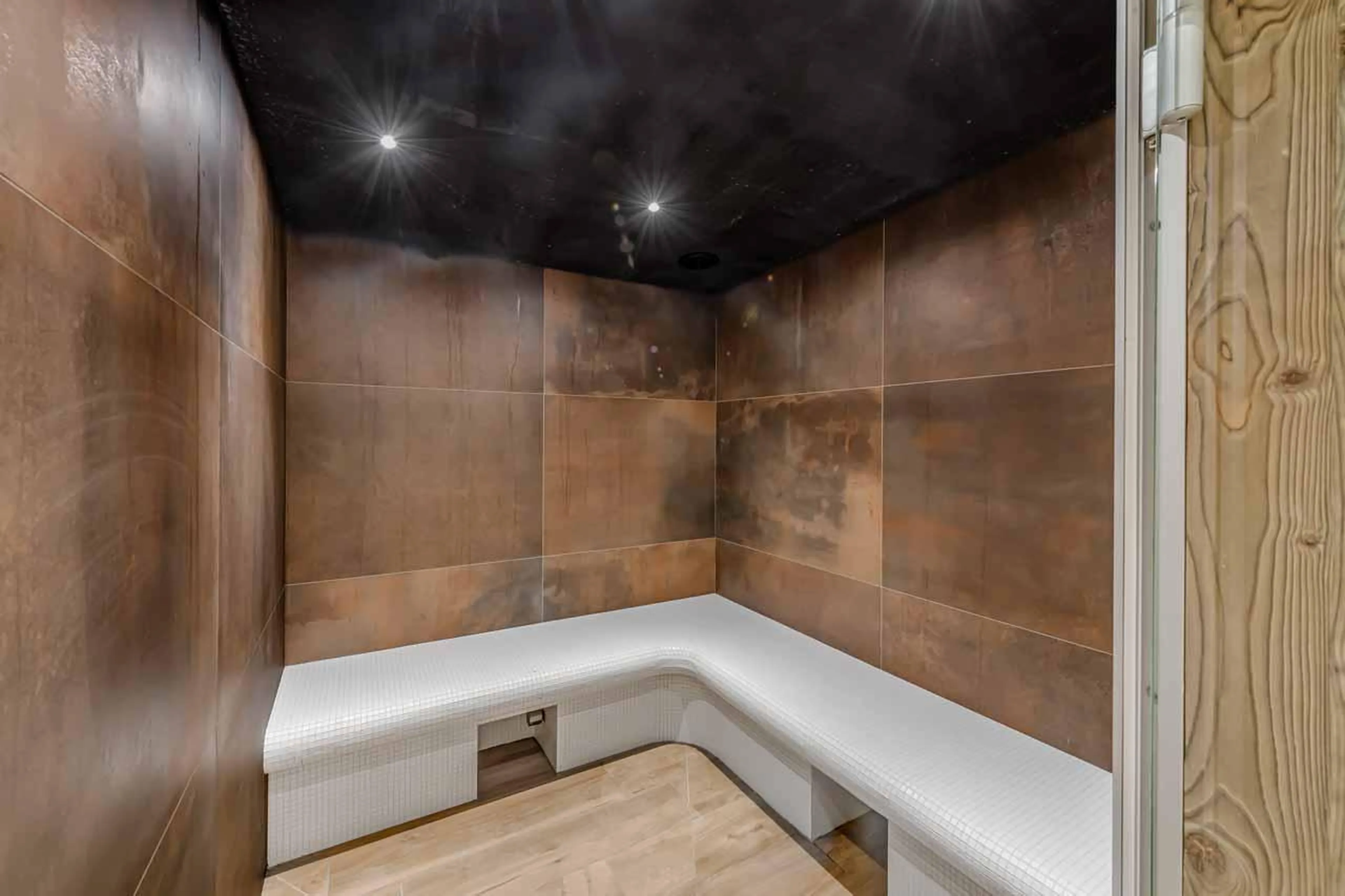Hammam at Penthouse B in Courchevel 1850