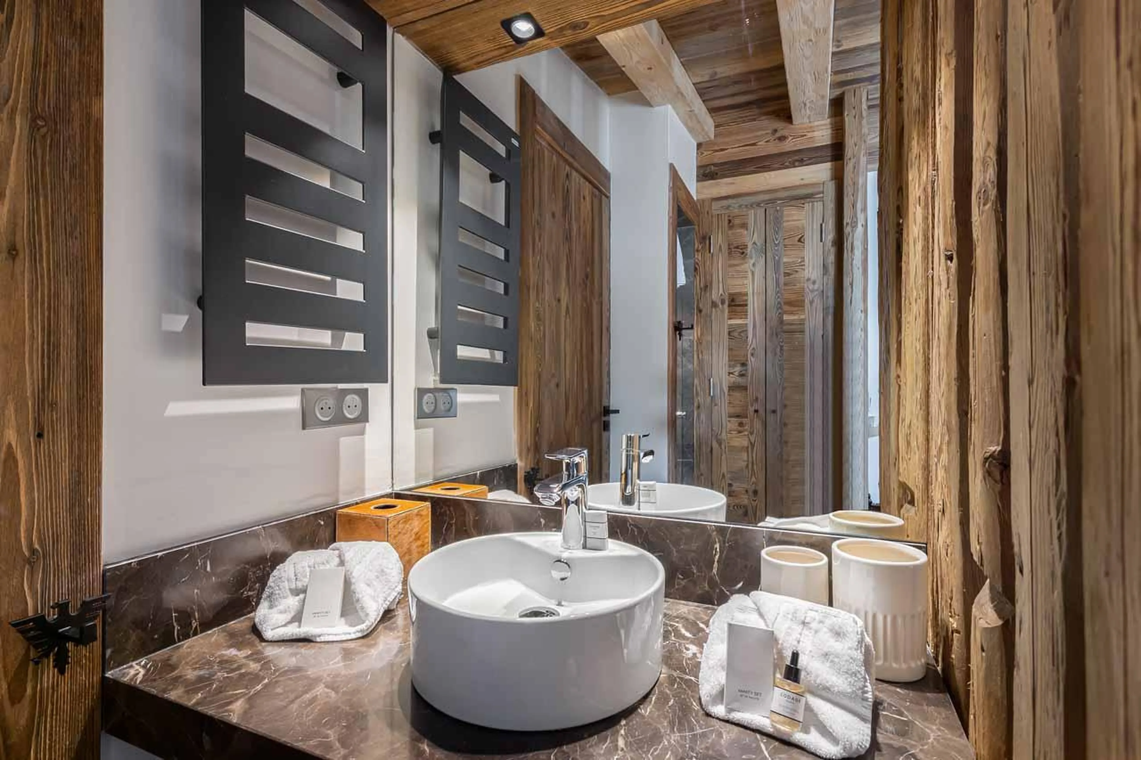 En-suite shower room in Penthouse Chamois, Val d'Isere