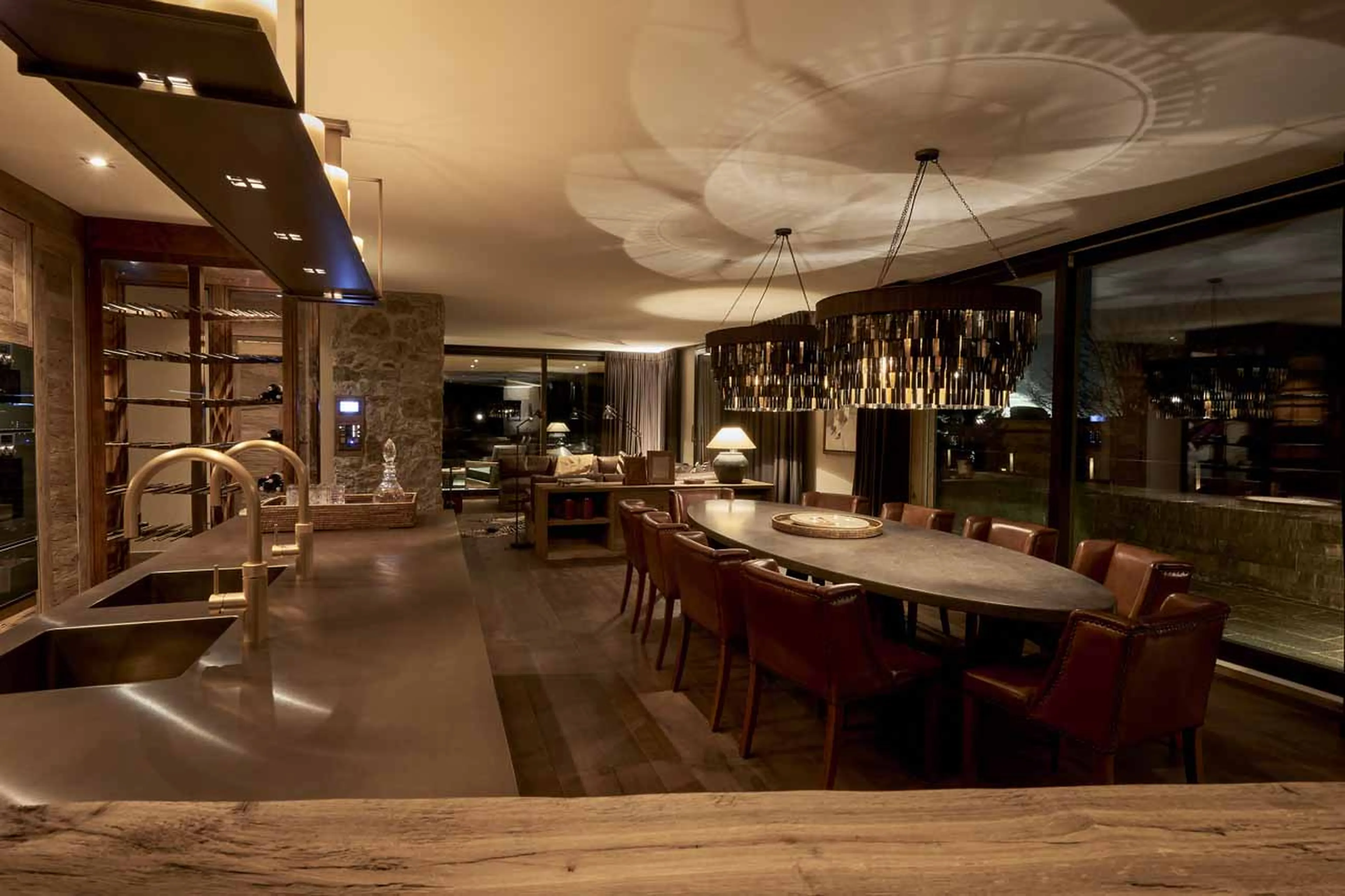 Dining table at Penthouse Elbert Lodge in Davos