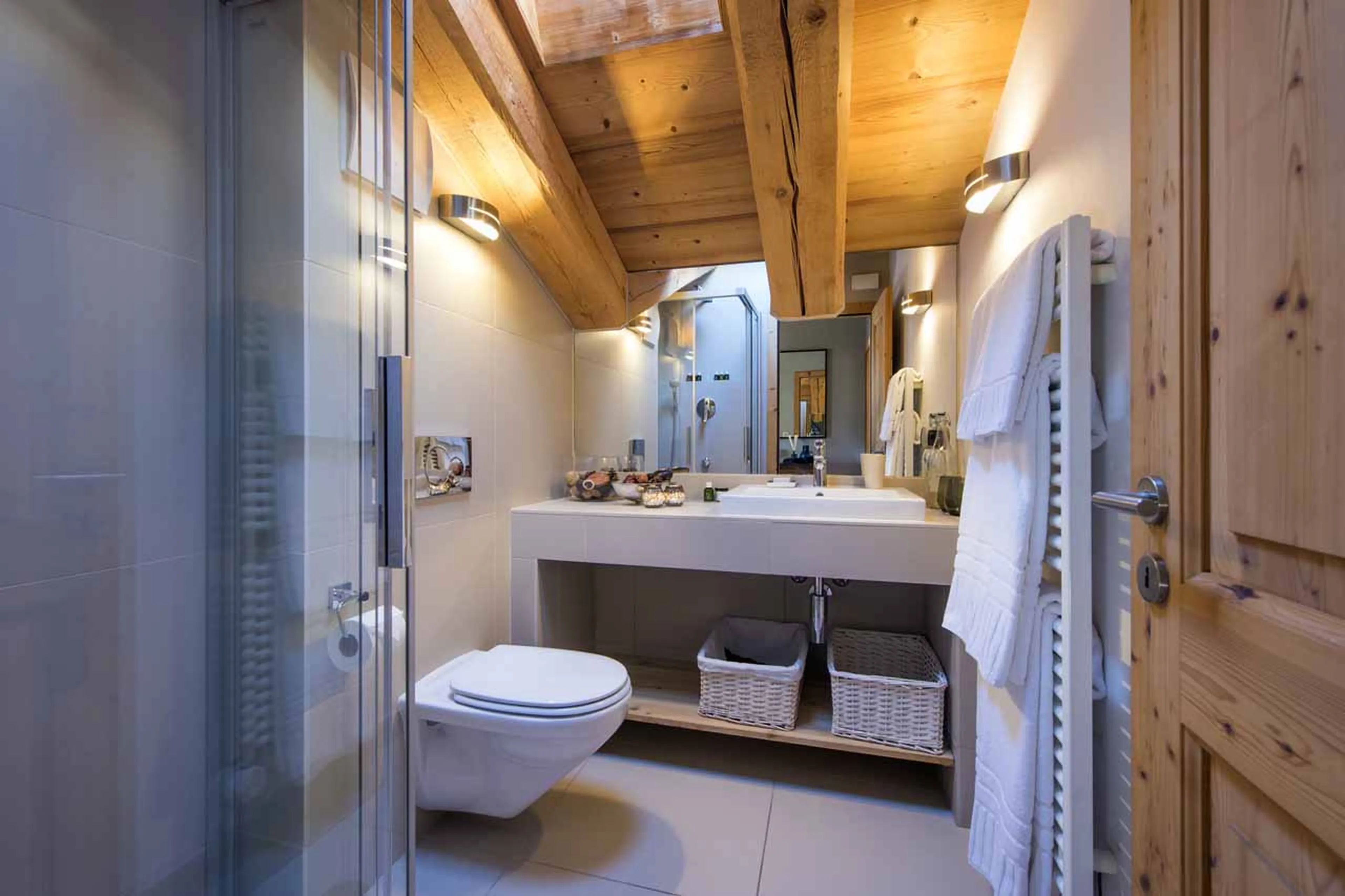 Shower room at Penthouse Entre Ciel et Terre in Verbier