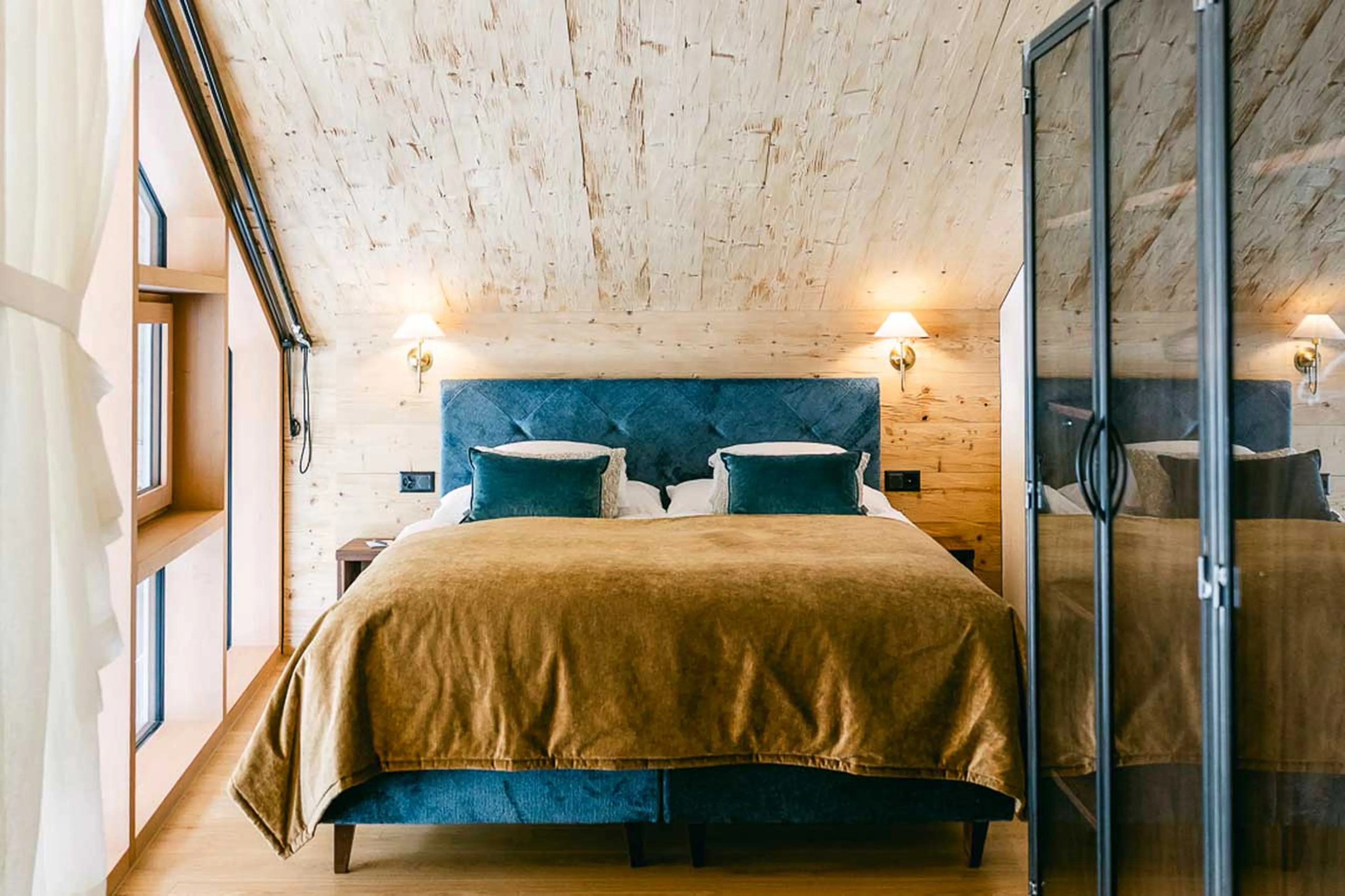 Bedroom 2 at Penthouse Face d'Or in Zermatt