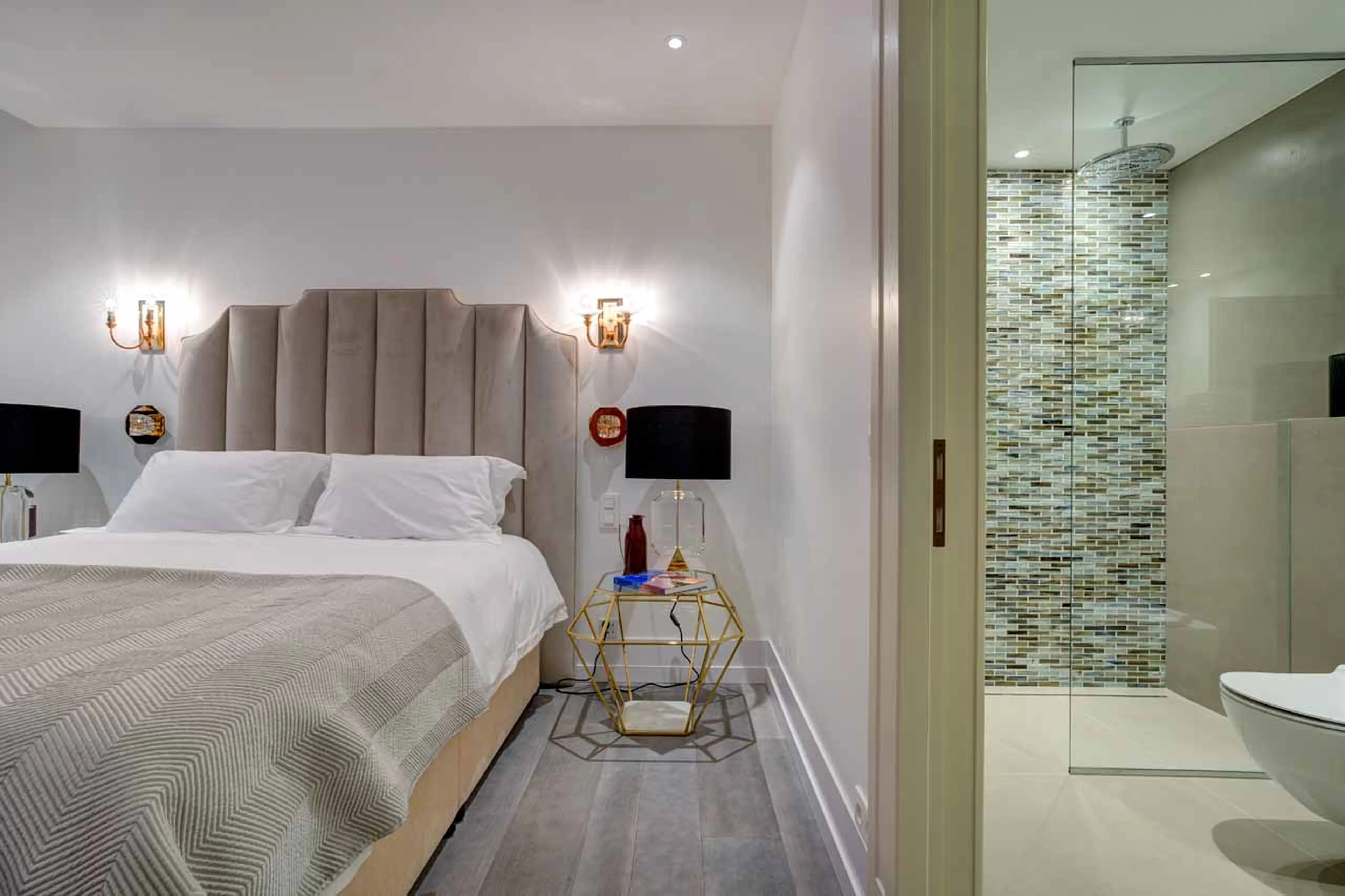 Access to en-suite shower room at Penthouse Le Lustre in Chamonix