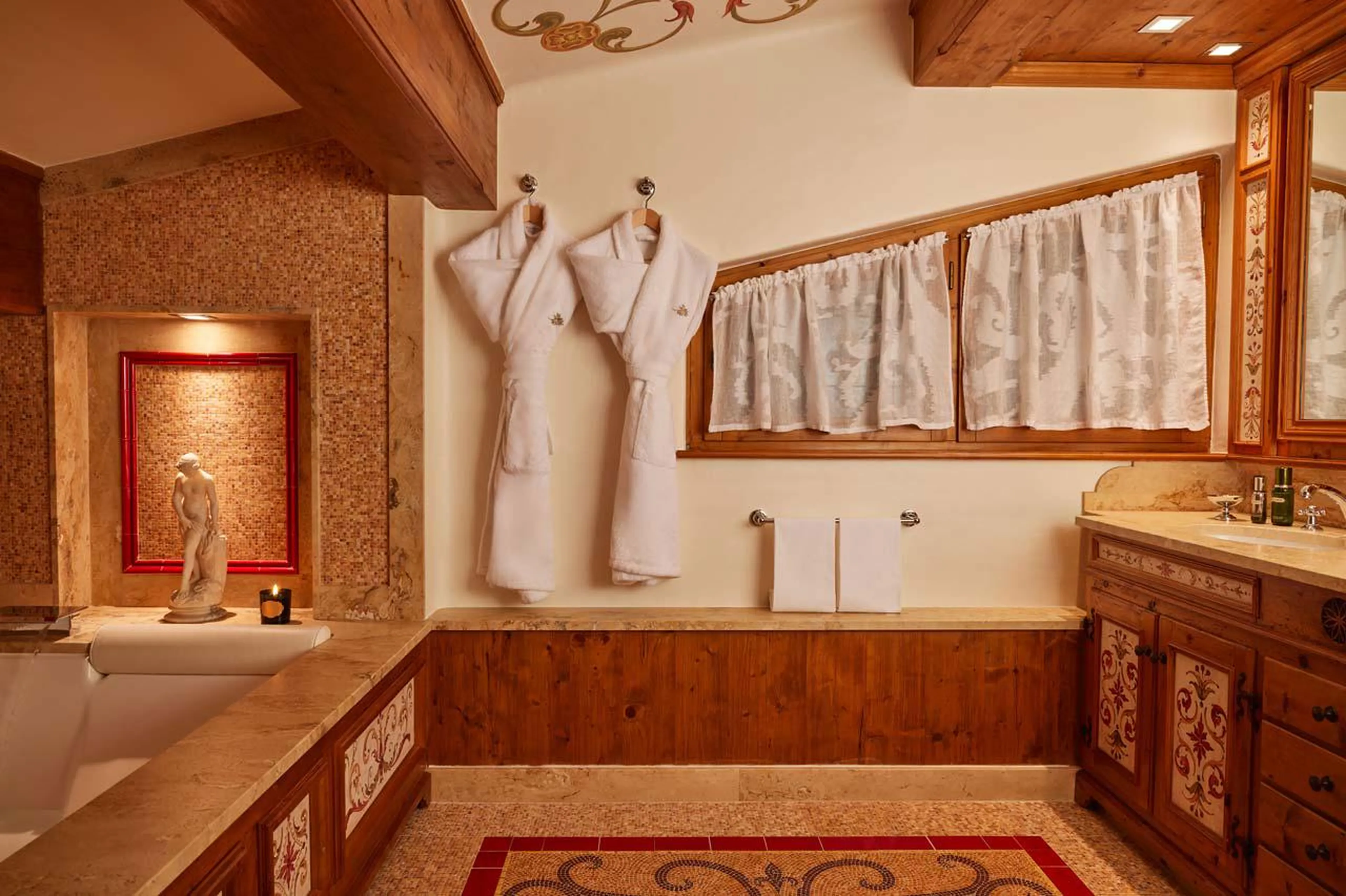 En-suite master bathroom in Penthouse Les Airelles in Courchevel 1850