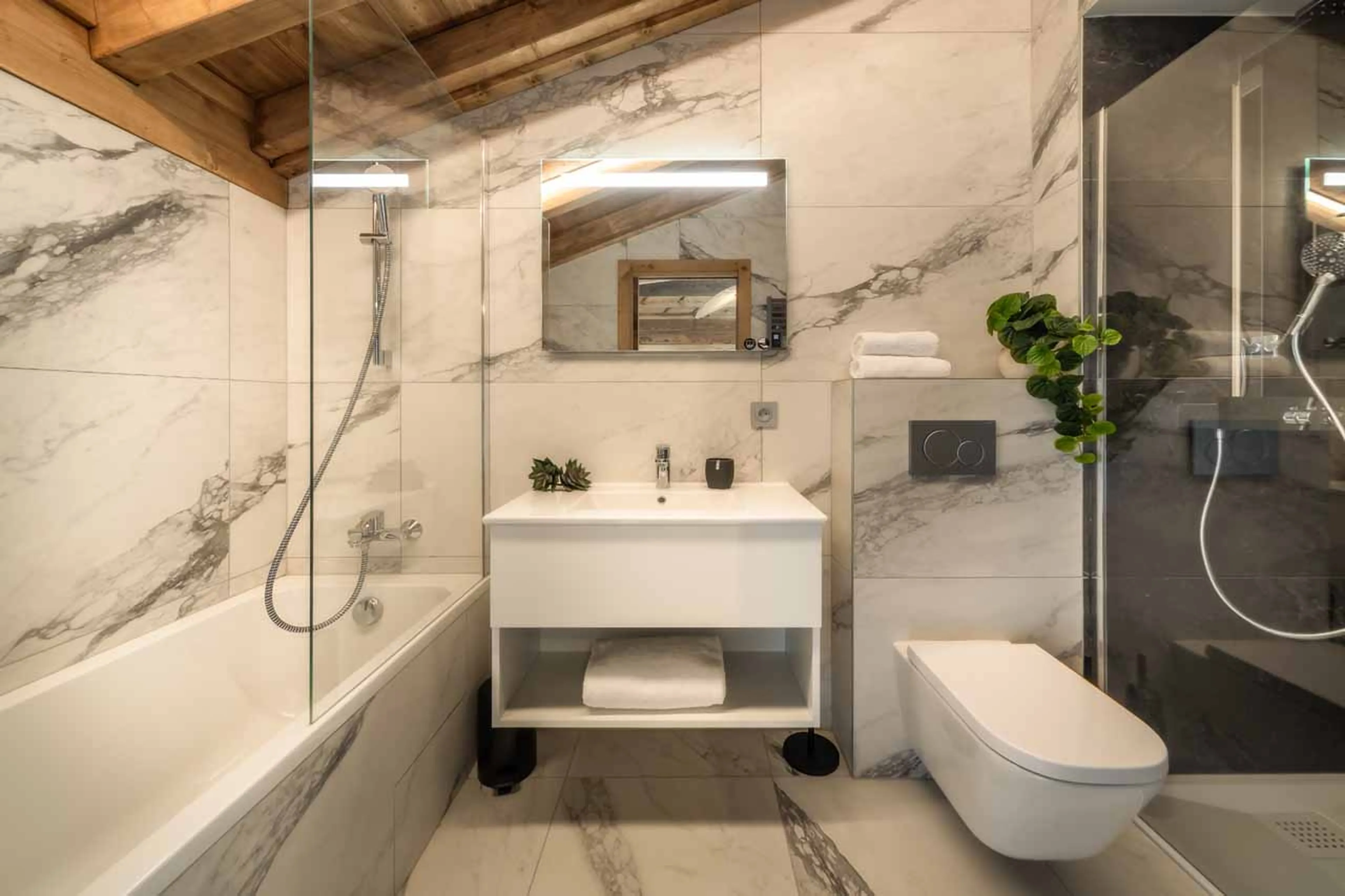 Bedroom 3 ensuite at Penthouse Snowgum in Morzine