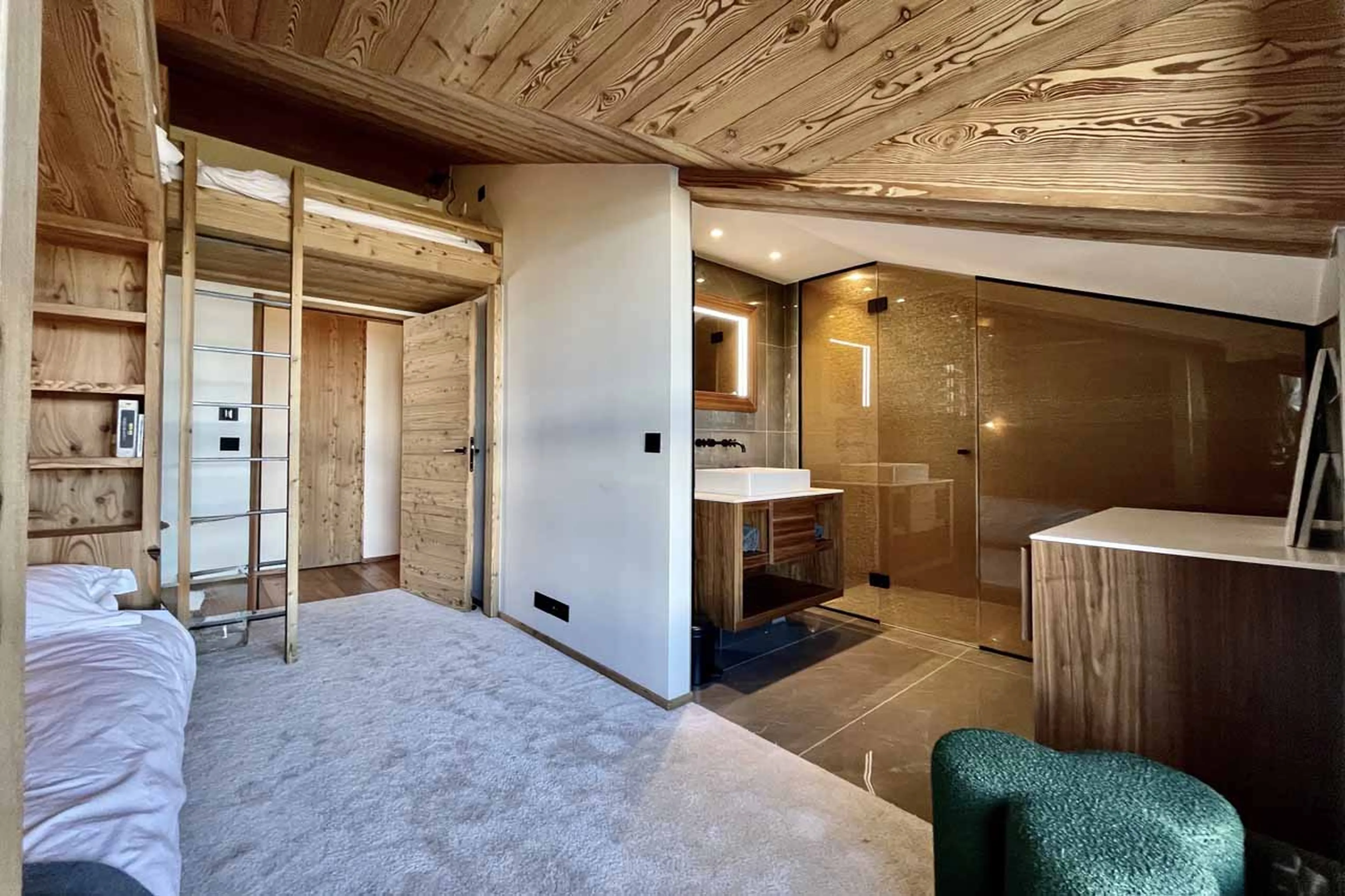 Bedroom 4 at Penthouse The View in Courchevel 1850