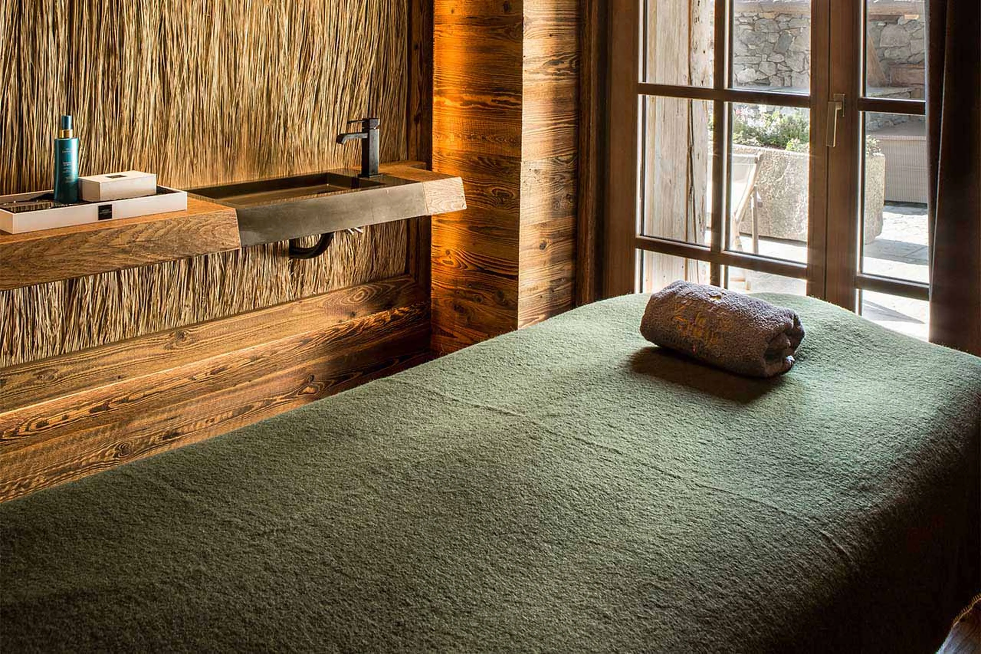 Massage room at Refuge de la Traye in Meribel
