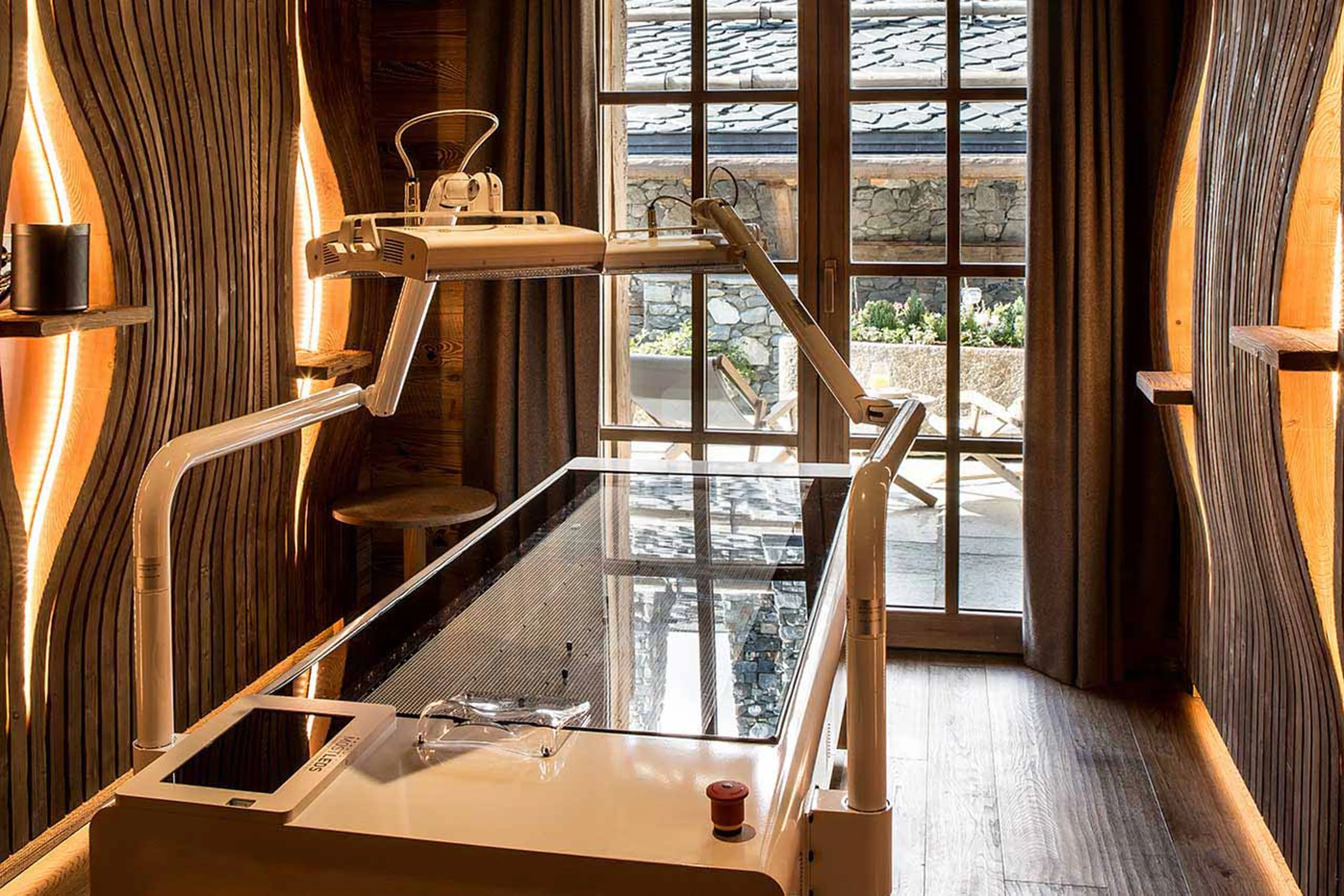 Mostleds therapy at Refuge de la Traye in Meribel