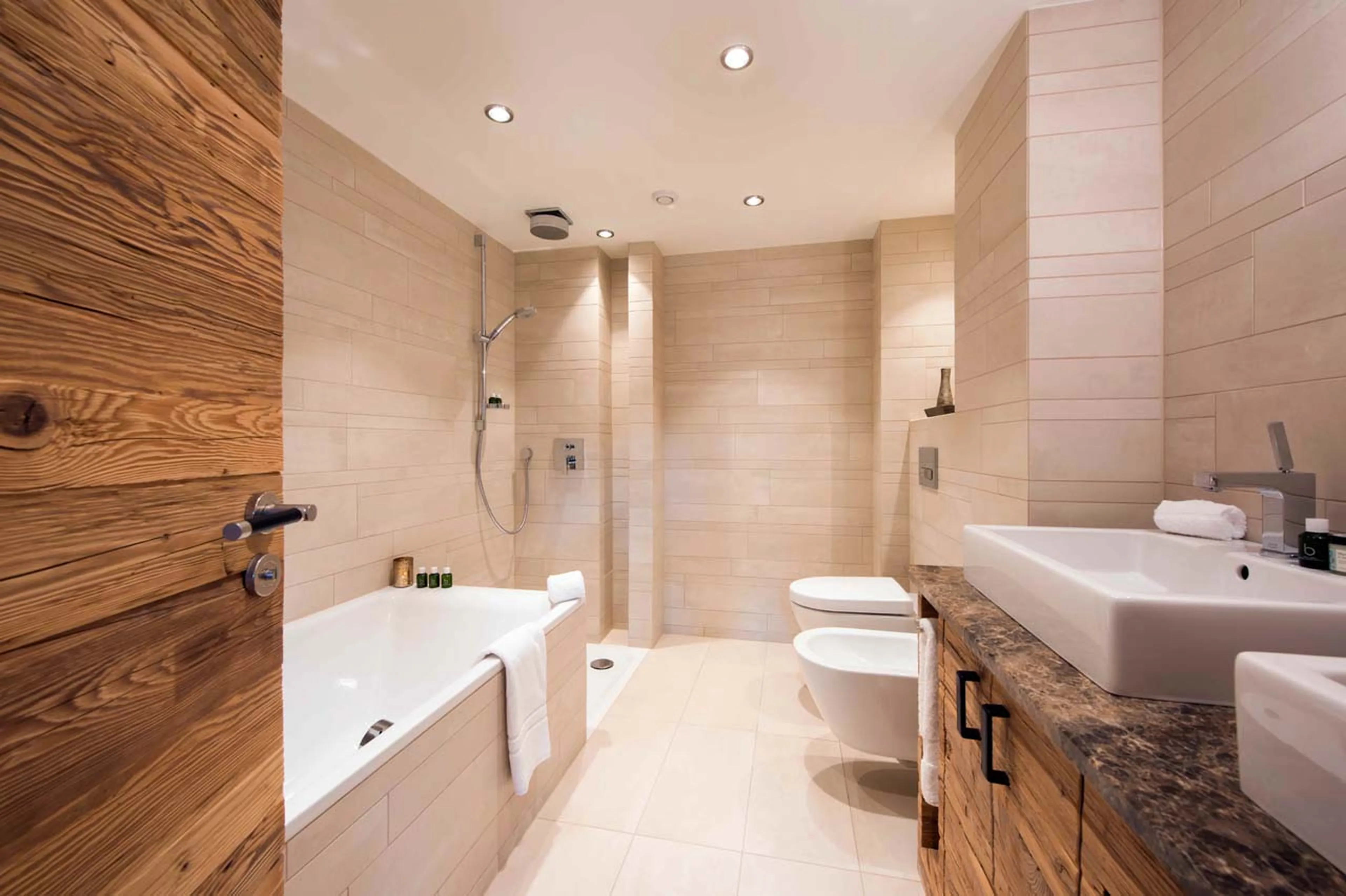 En-suite bathroom at Exterior of Apartment Rosalp 4 in Verbier