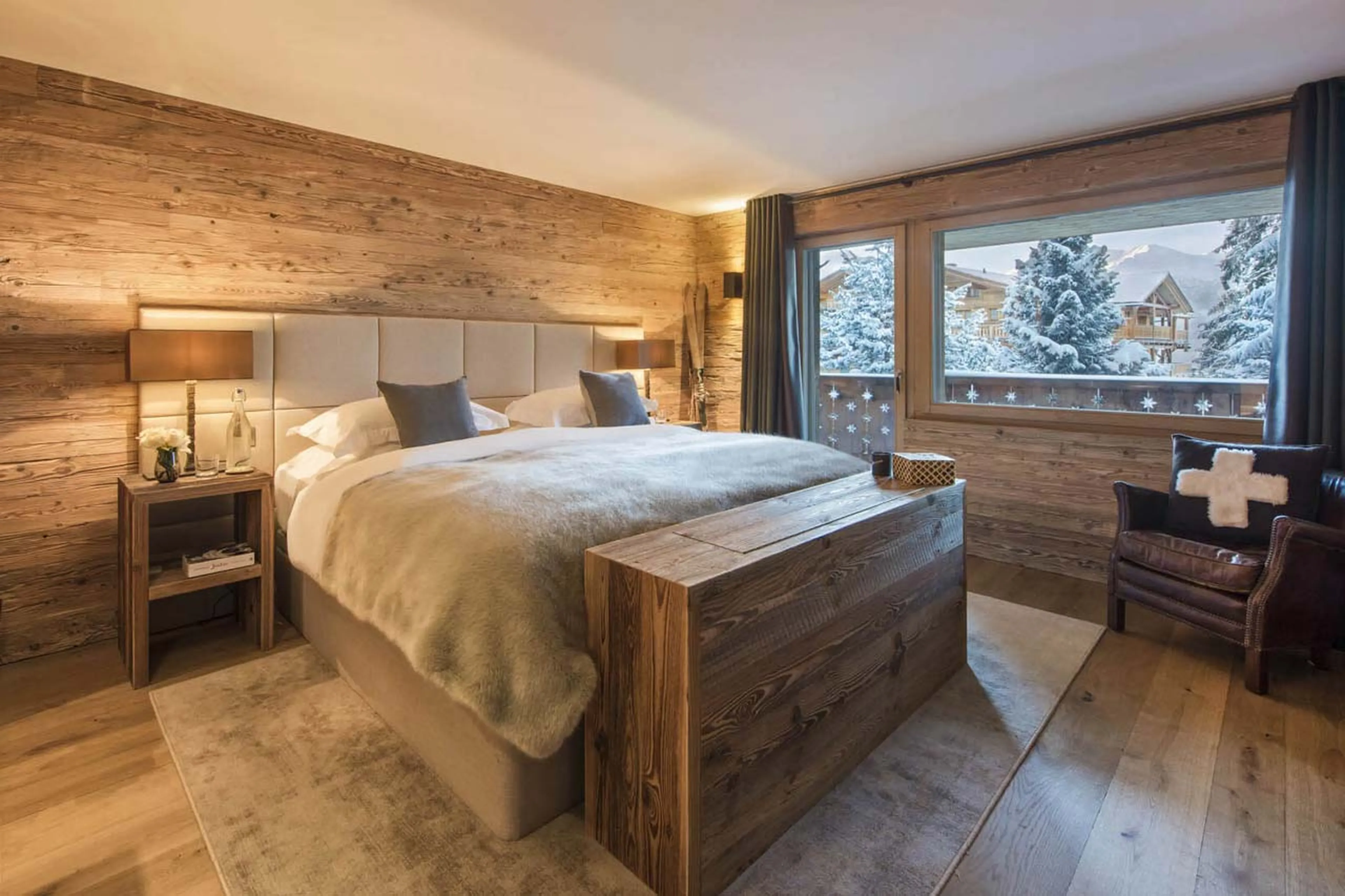Bedroom one at Exterior of Apartment Rosalp 4 in Verbier