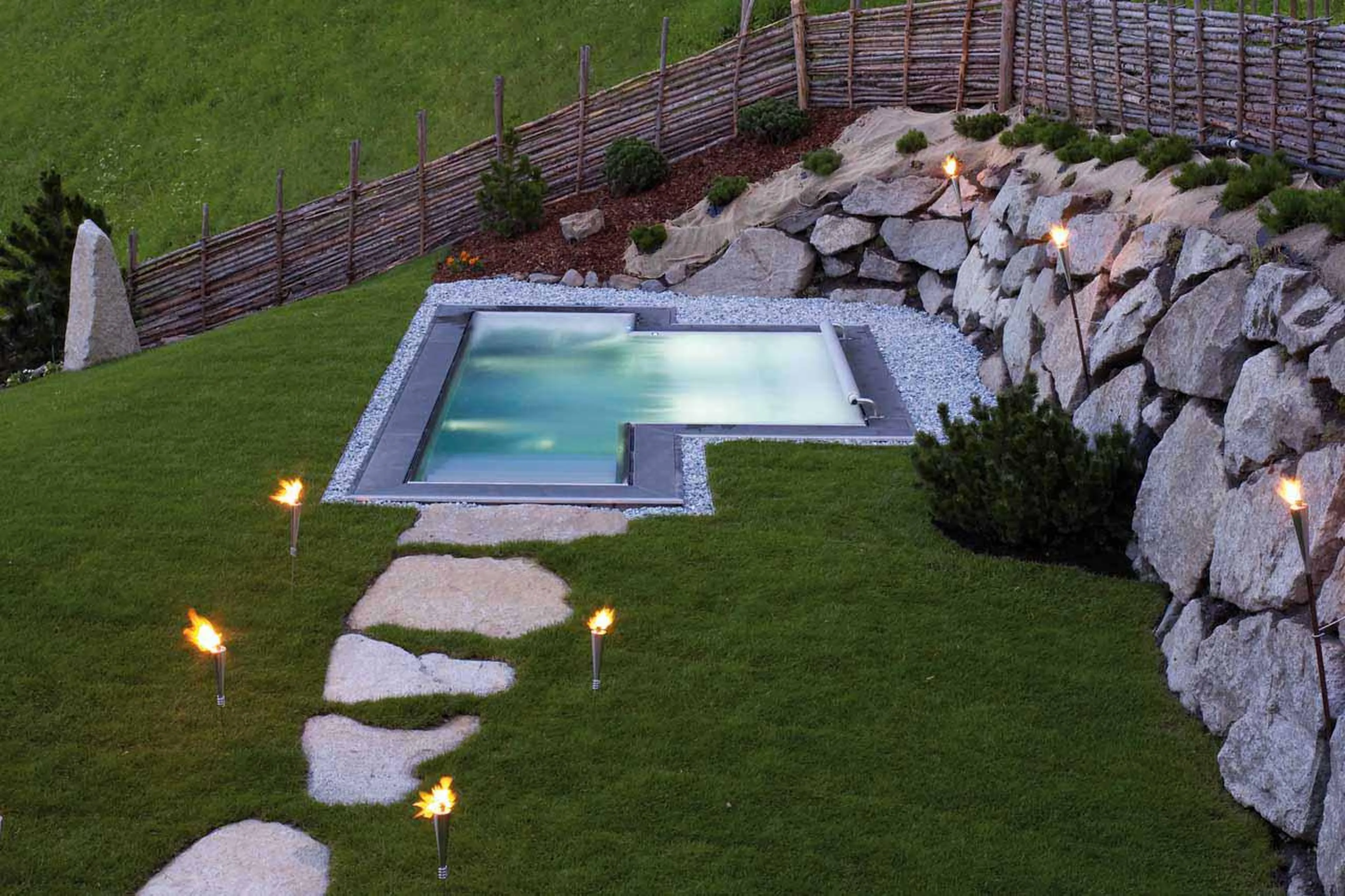 Panoramic whirlpool at San Lorenzo Mountain Lodge in Kronplatz in summer