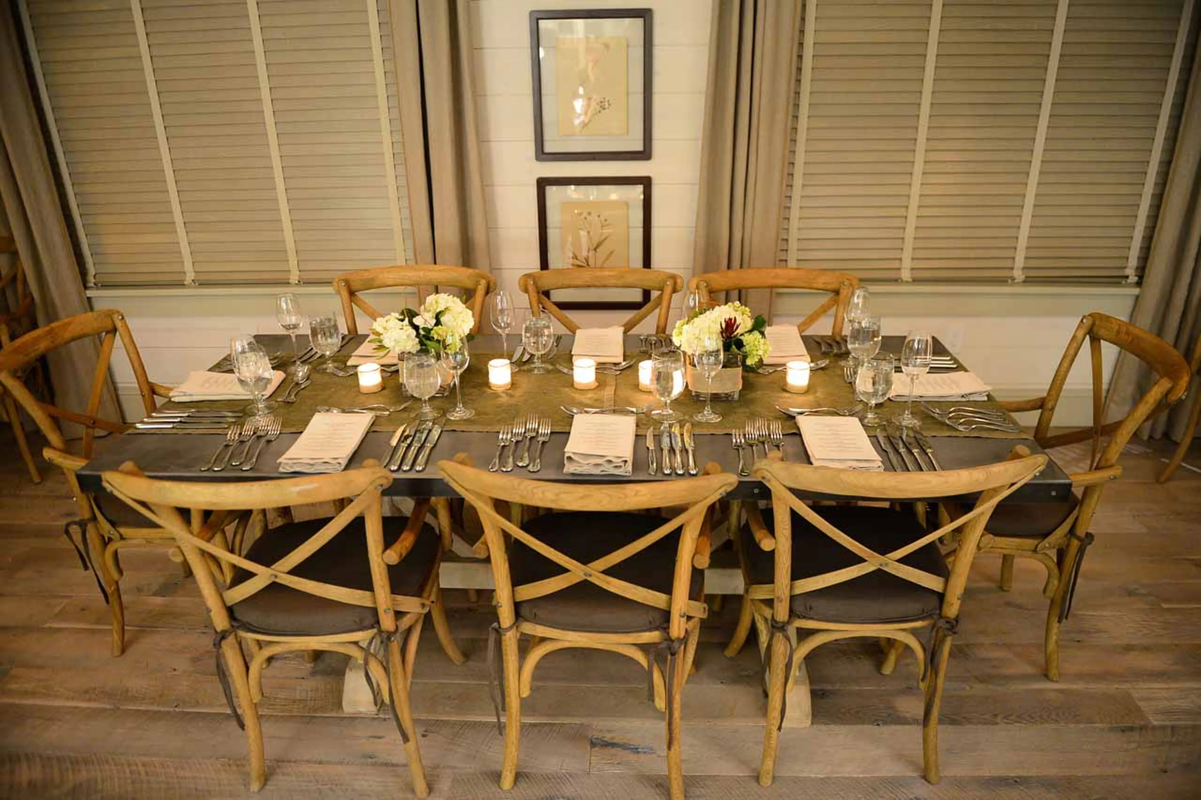 Dining table at Scarp Ridge Lodge in Crested Butte