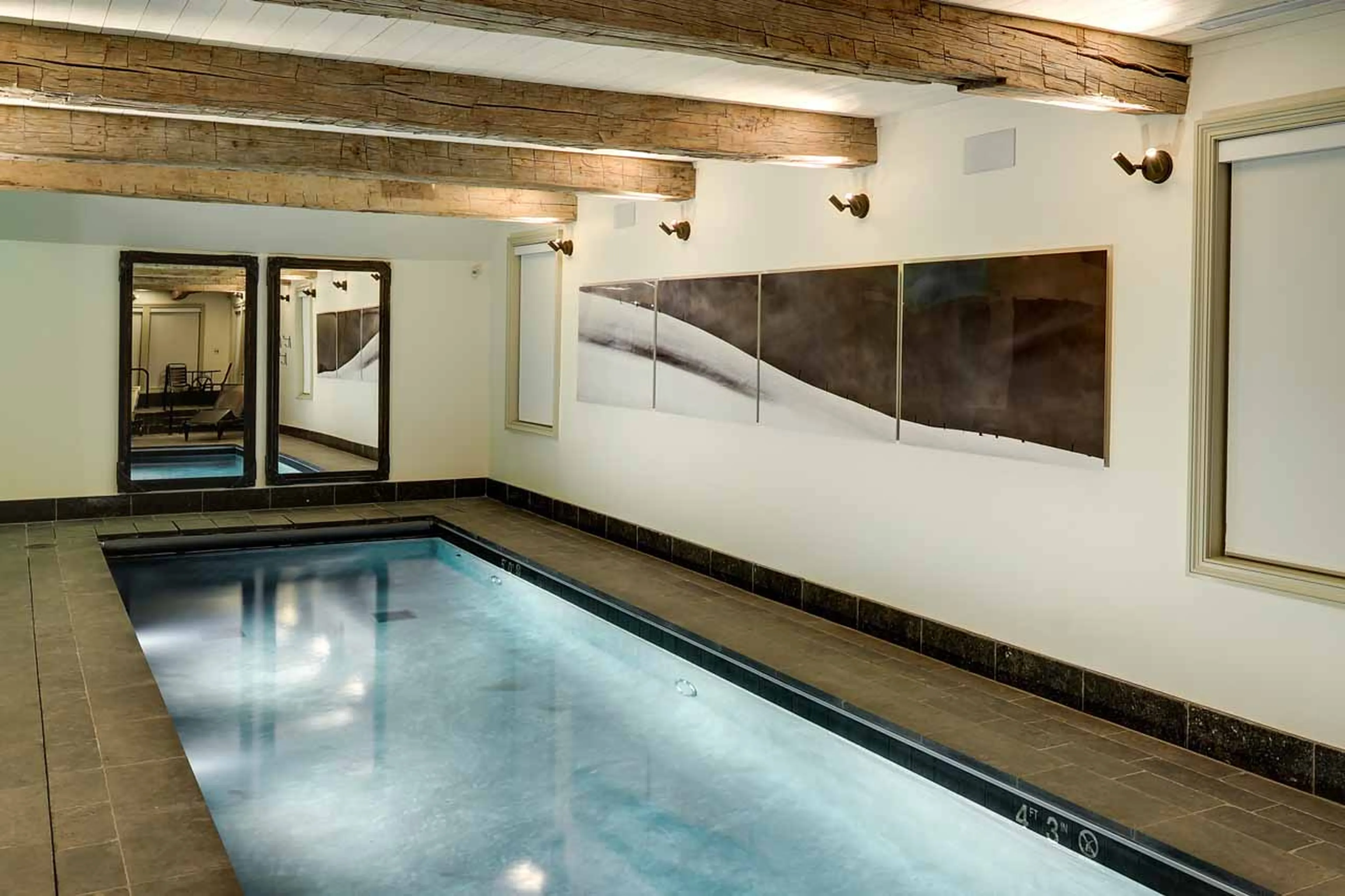 Spa at Scarp Ridge Lodge in Crested Butte