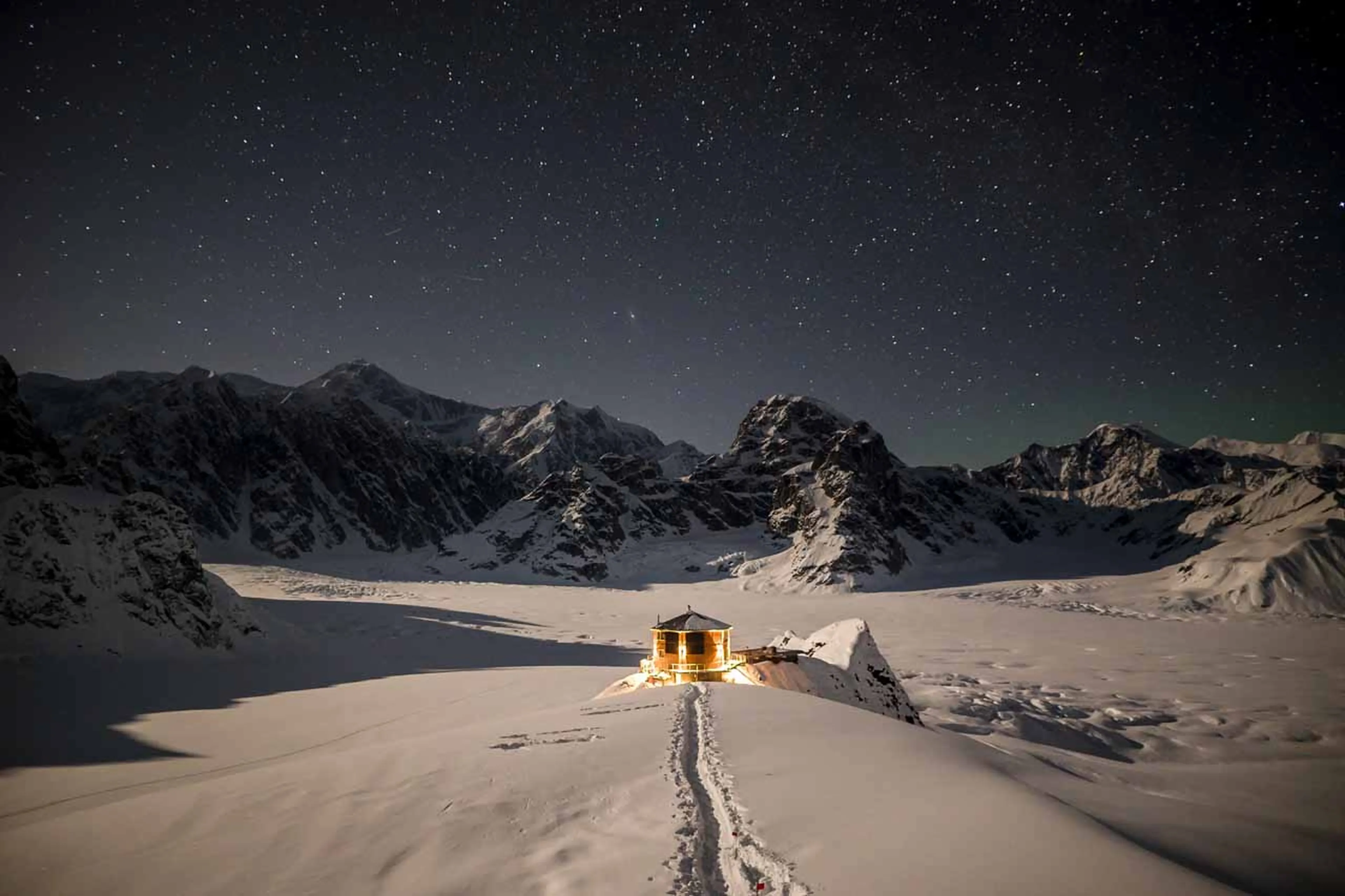 Starry night at Sheldon Chalet in Alaska