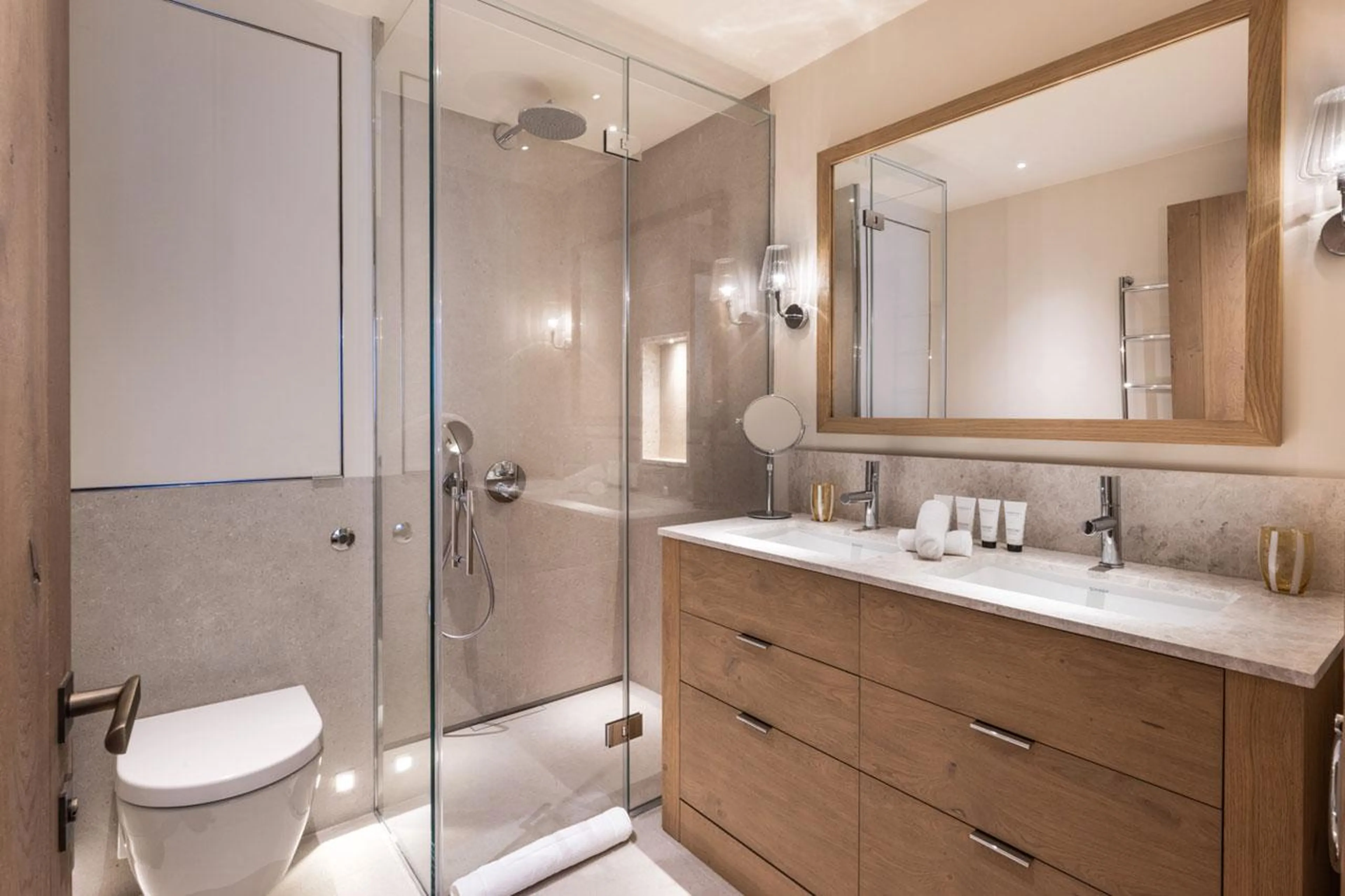 Shower room with double basin at Silverstone Lodge Penthouse 4 in Val d'Isere