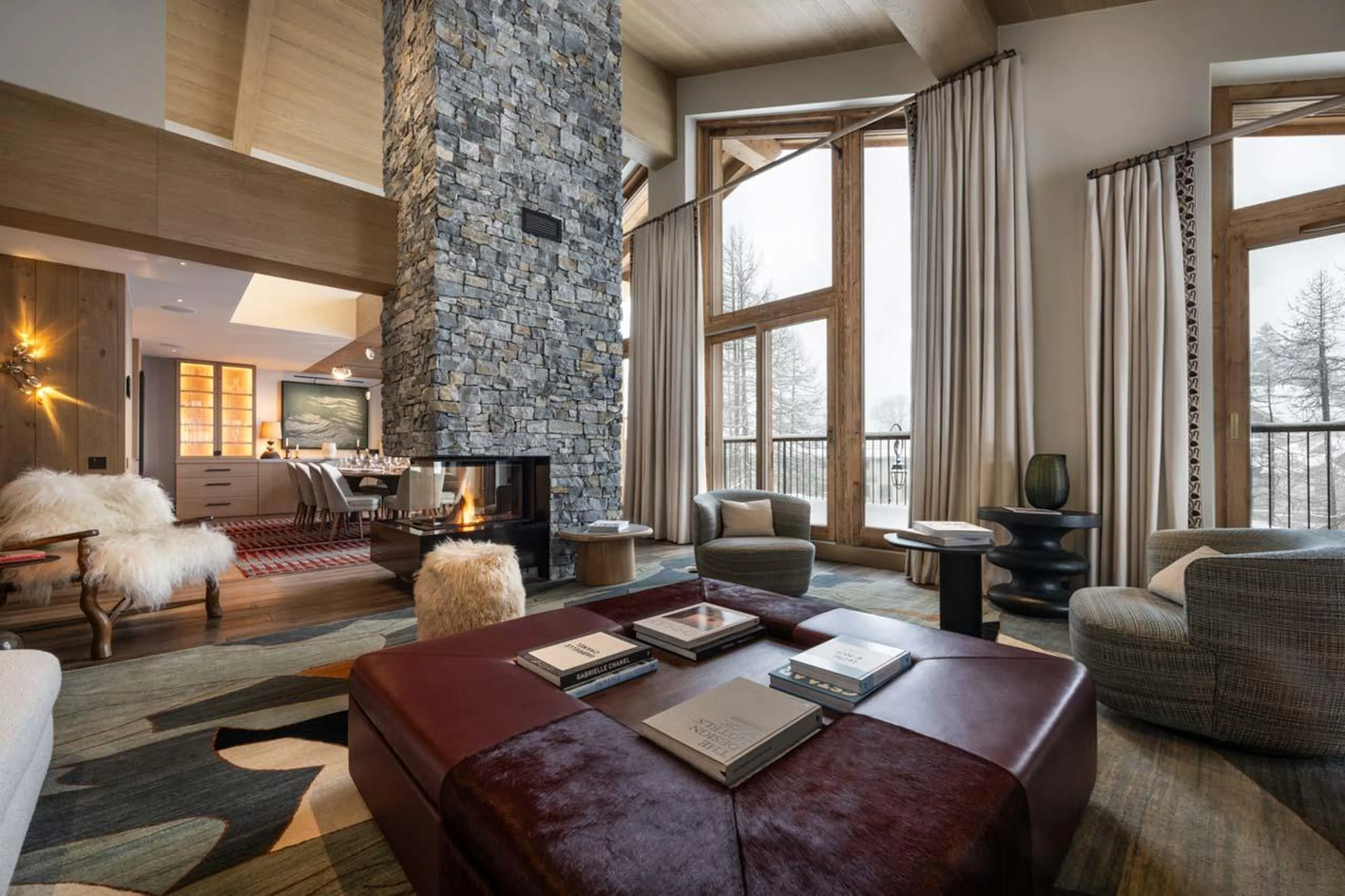 Spacious living area at Silverstone Lodge Penthouse 4 in Val d'Isere