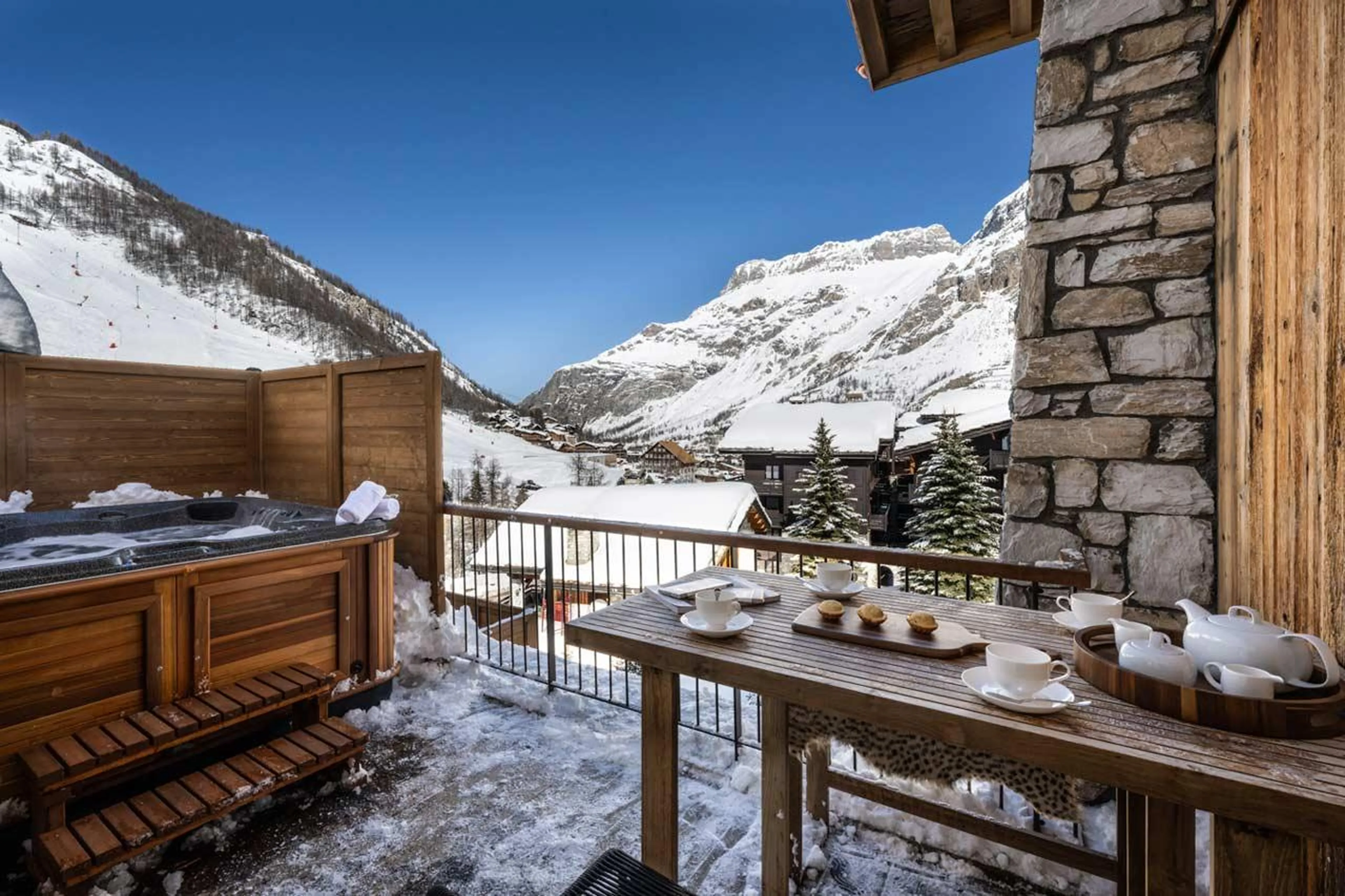 Terrace with hot tub at Silverstone Lodge 6 in Val d'Isere