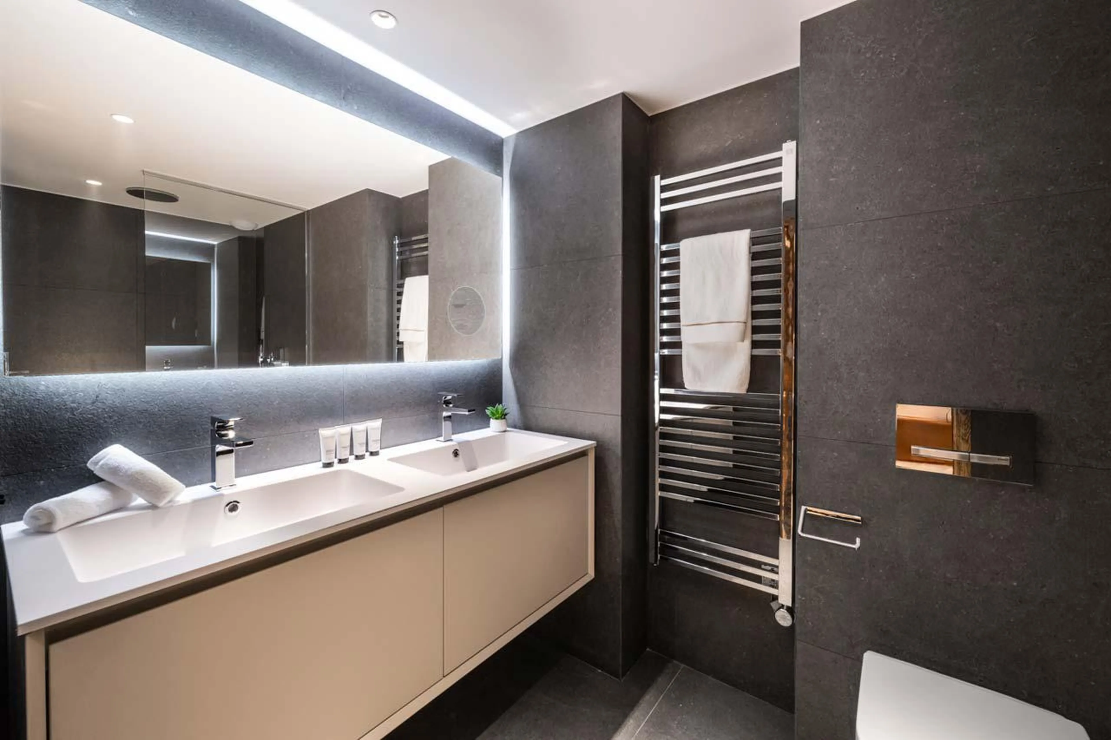 En-suite shower room five at Silverstone Lodge 2 in Val d'Isere