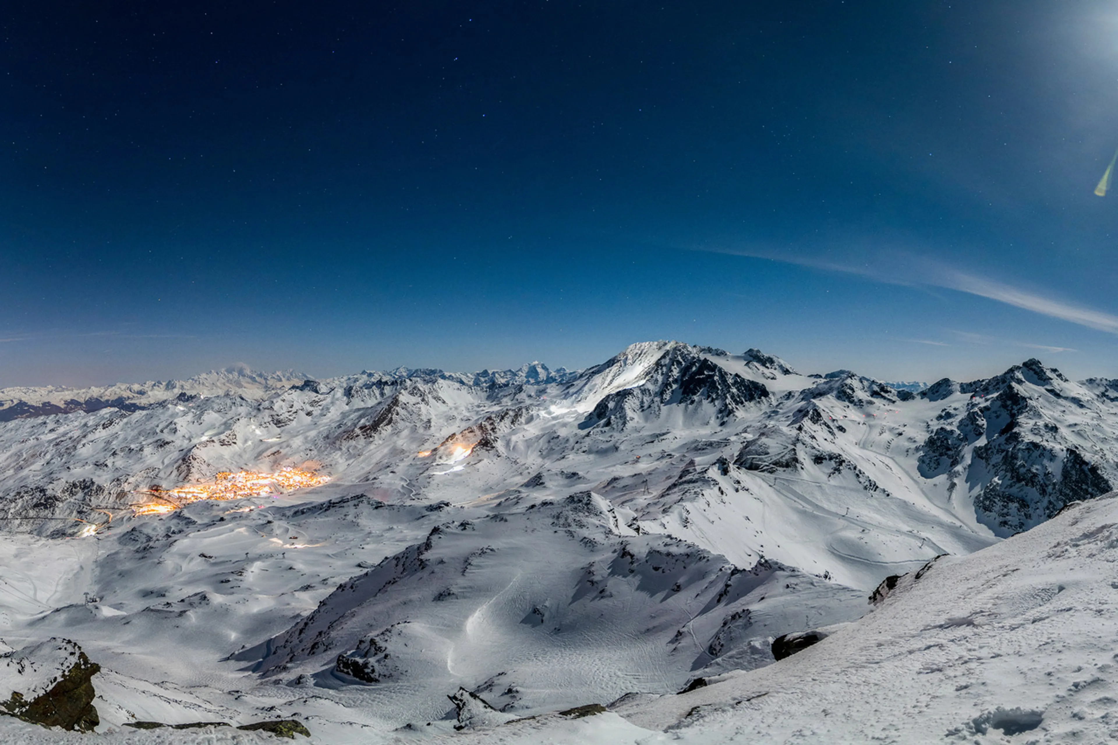 Skiing in december - Val Thorens