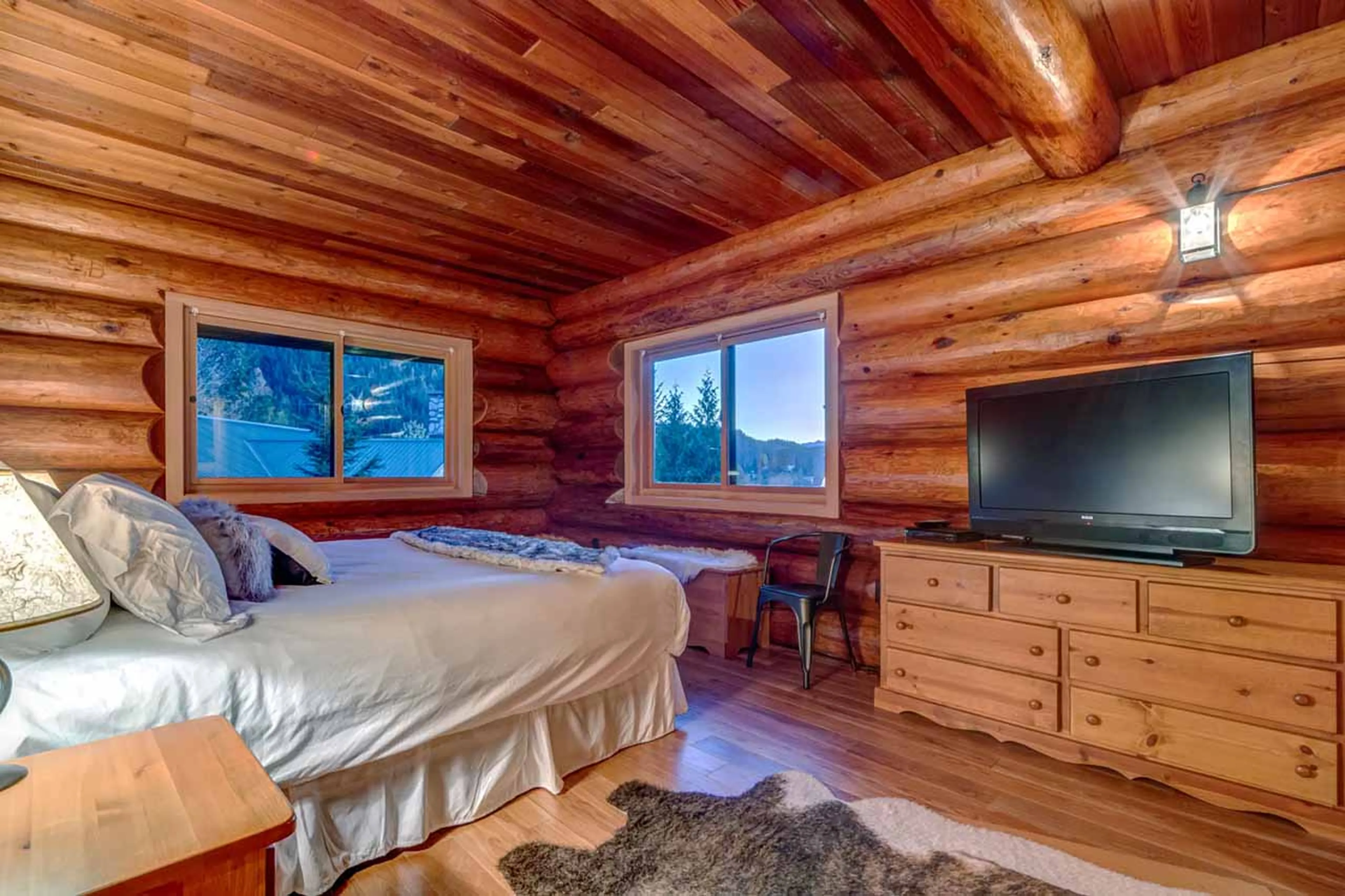 Bedroom 2 at Snowridge Chalet 7 in Whistler