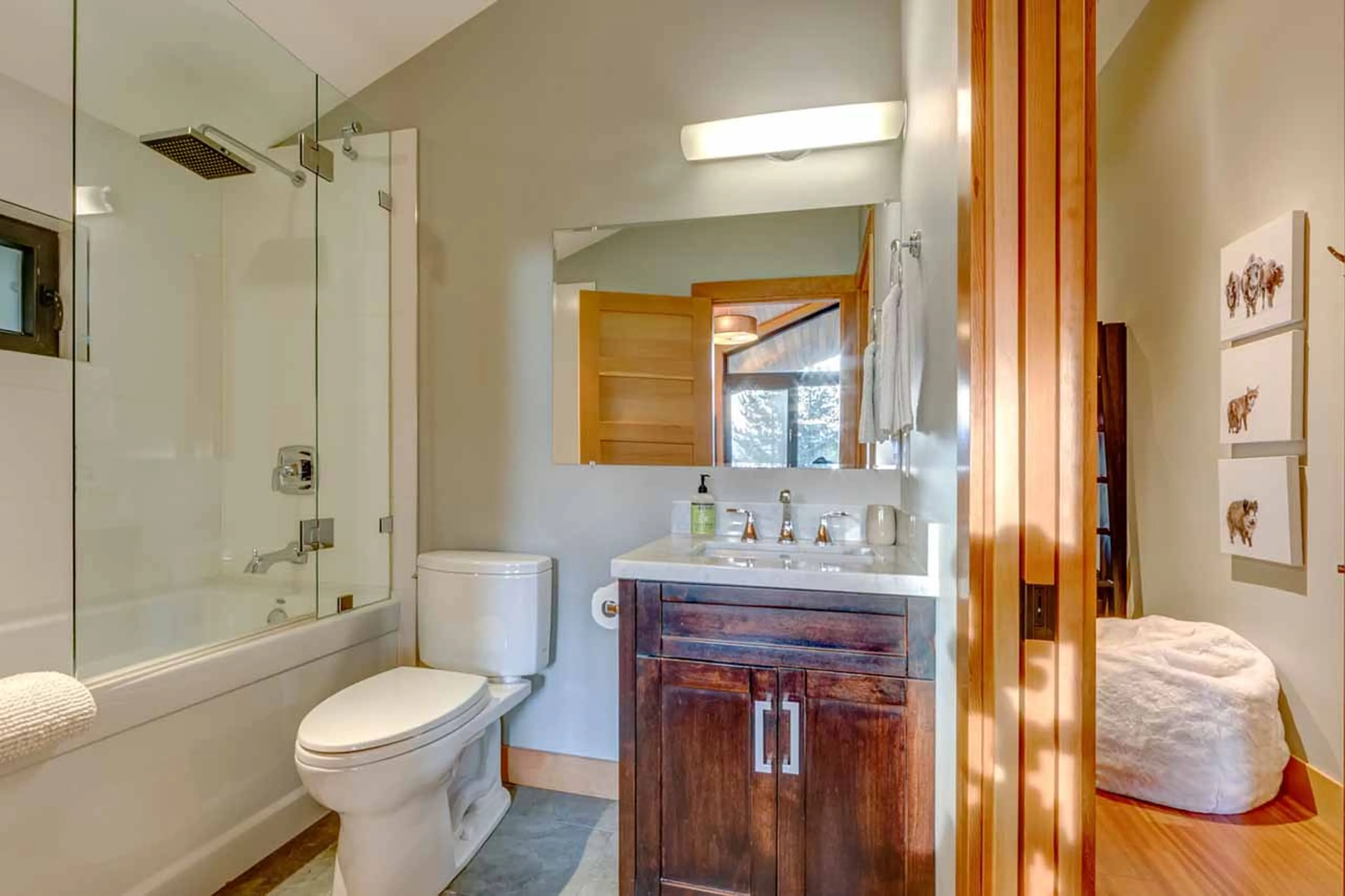 Bedroom 3 bathroom at Snowridge Views in Whistler