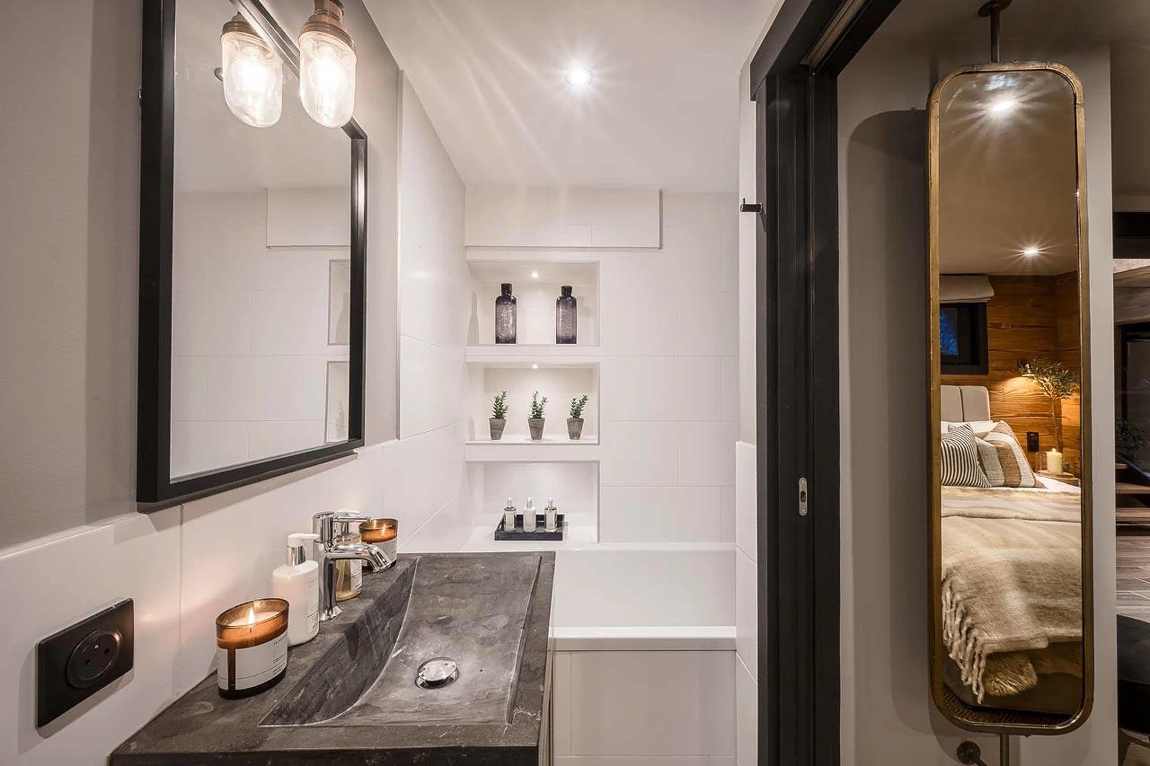 Bathroom six at The Bungo in Morzine