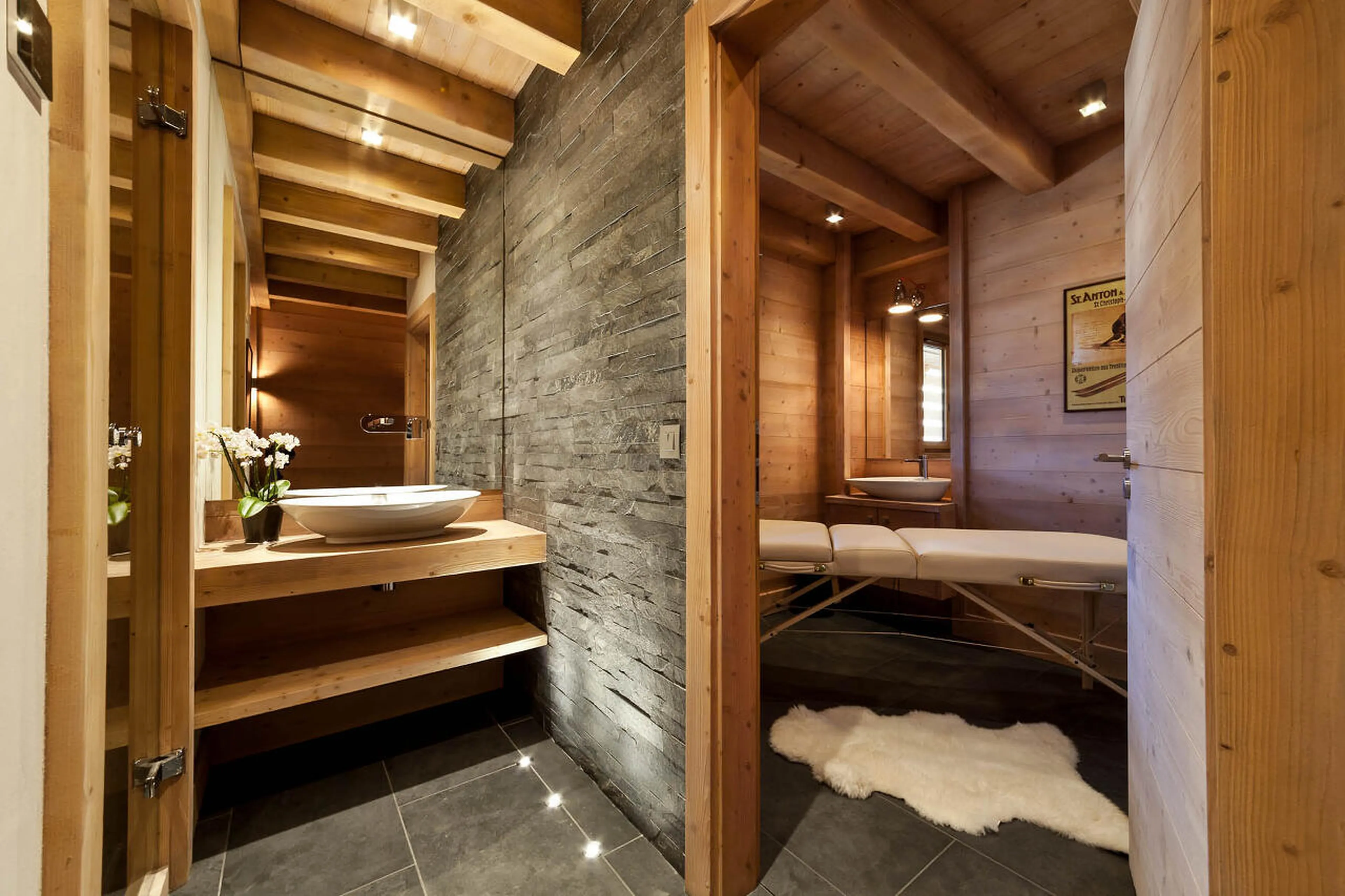 Wellness area with massage room in The Penthouse, Les Gets