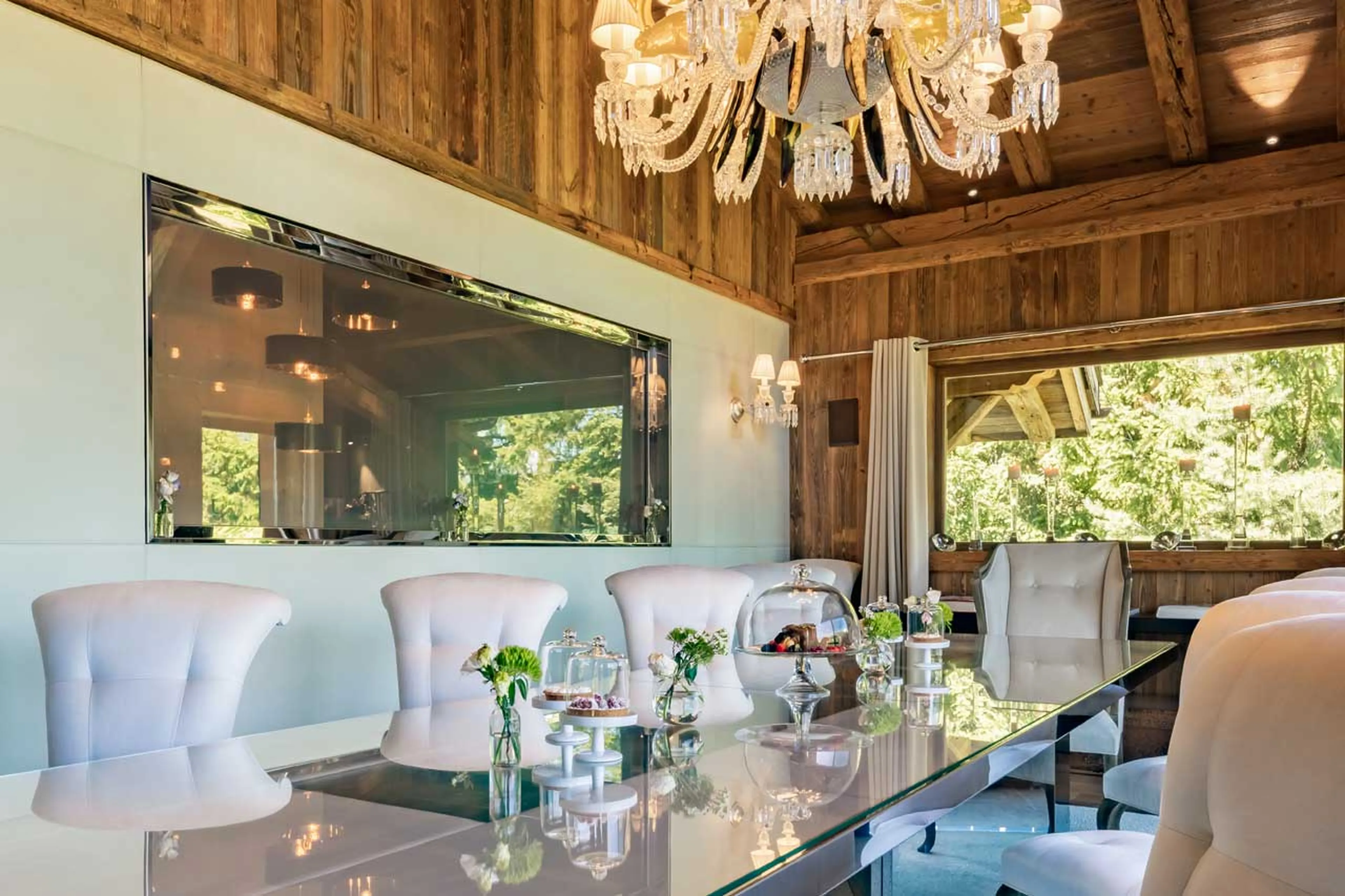 Dining room at Ultima Megeve