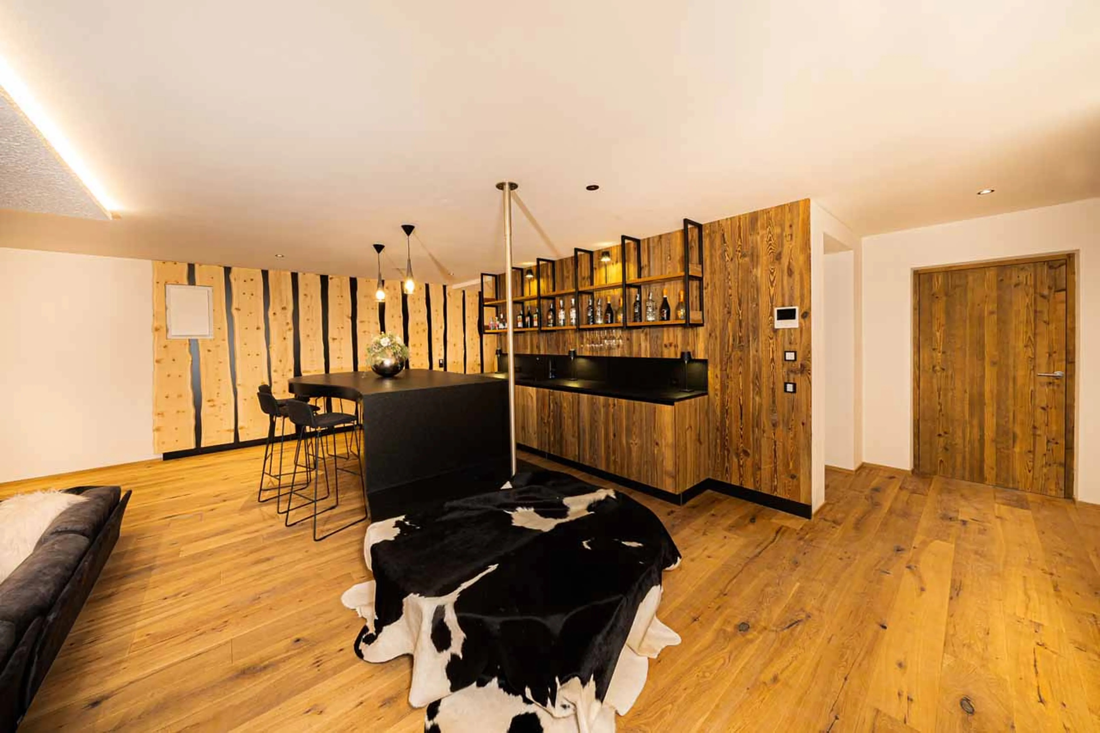 Sonos sound system in bar at Chalet Carolina in Val Gardena