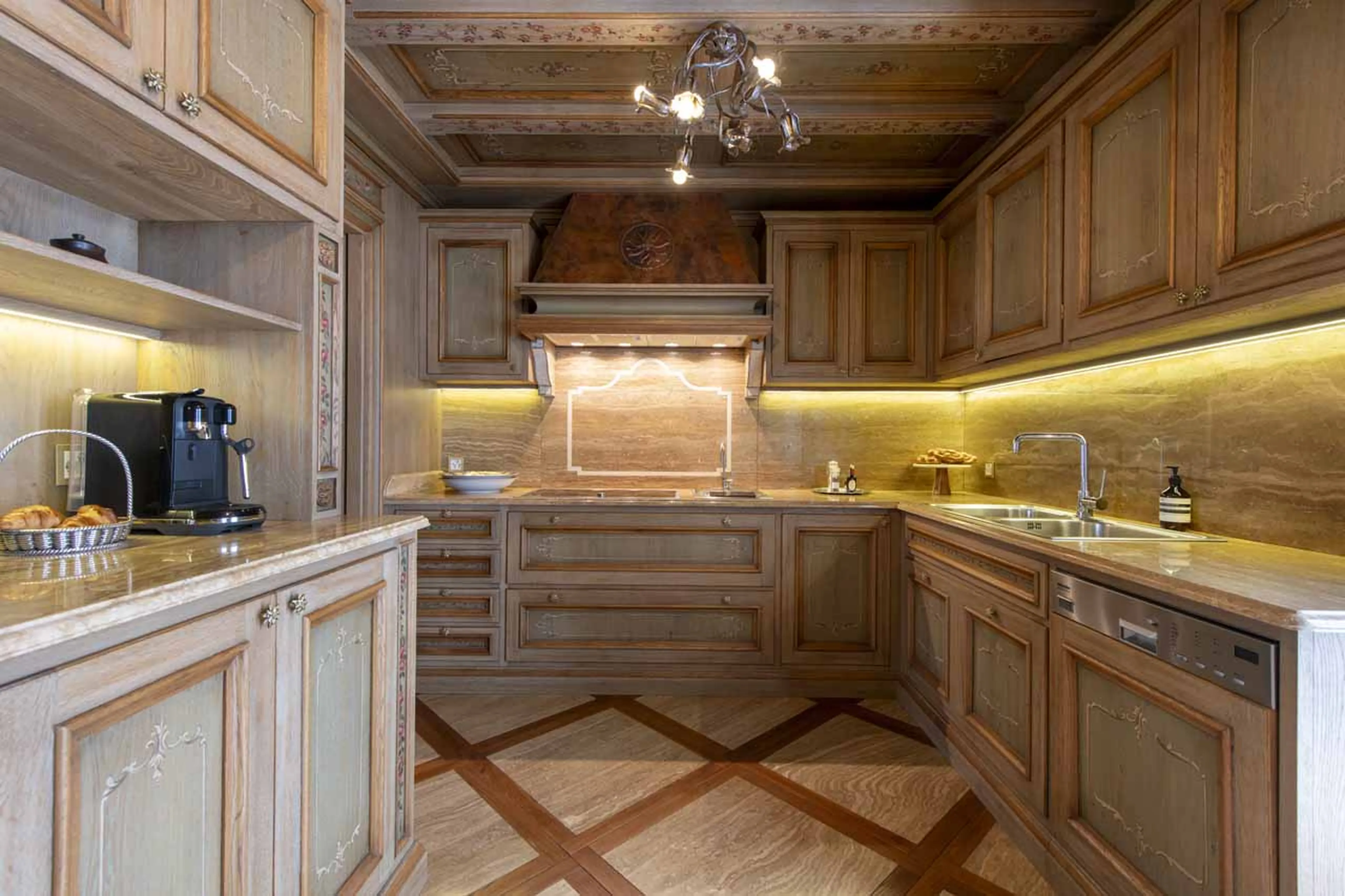 Kitchen in Villa Erica 2, St Moritz