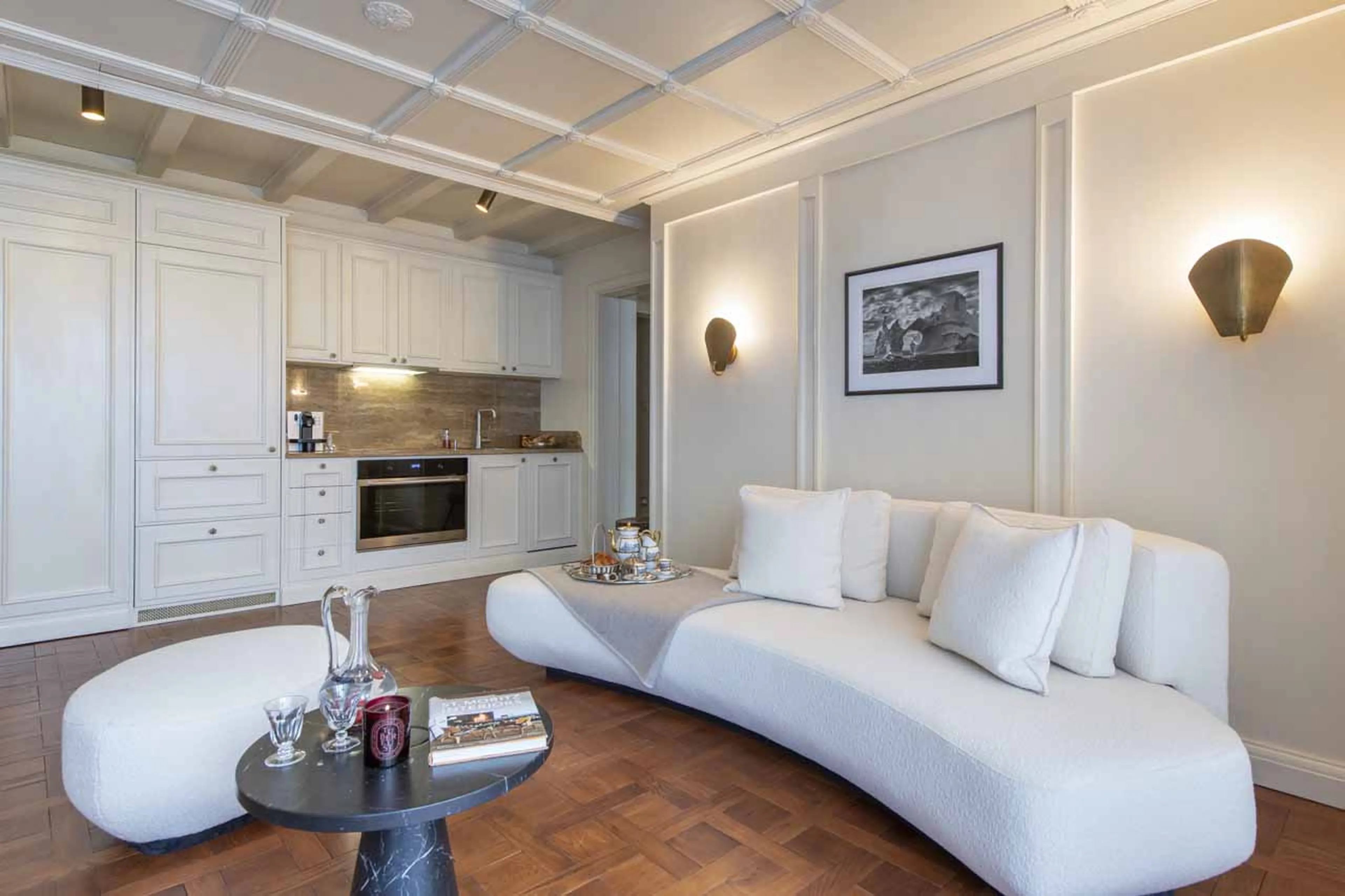 Kitchen and living area in Villa Erica 1, St Moritz