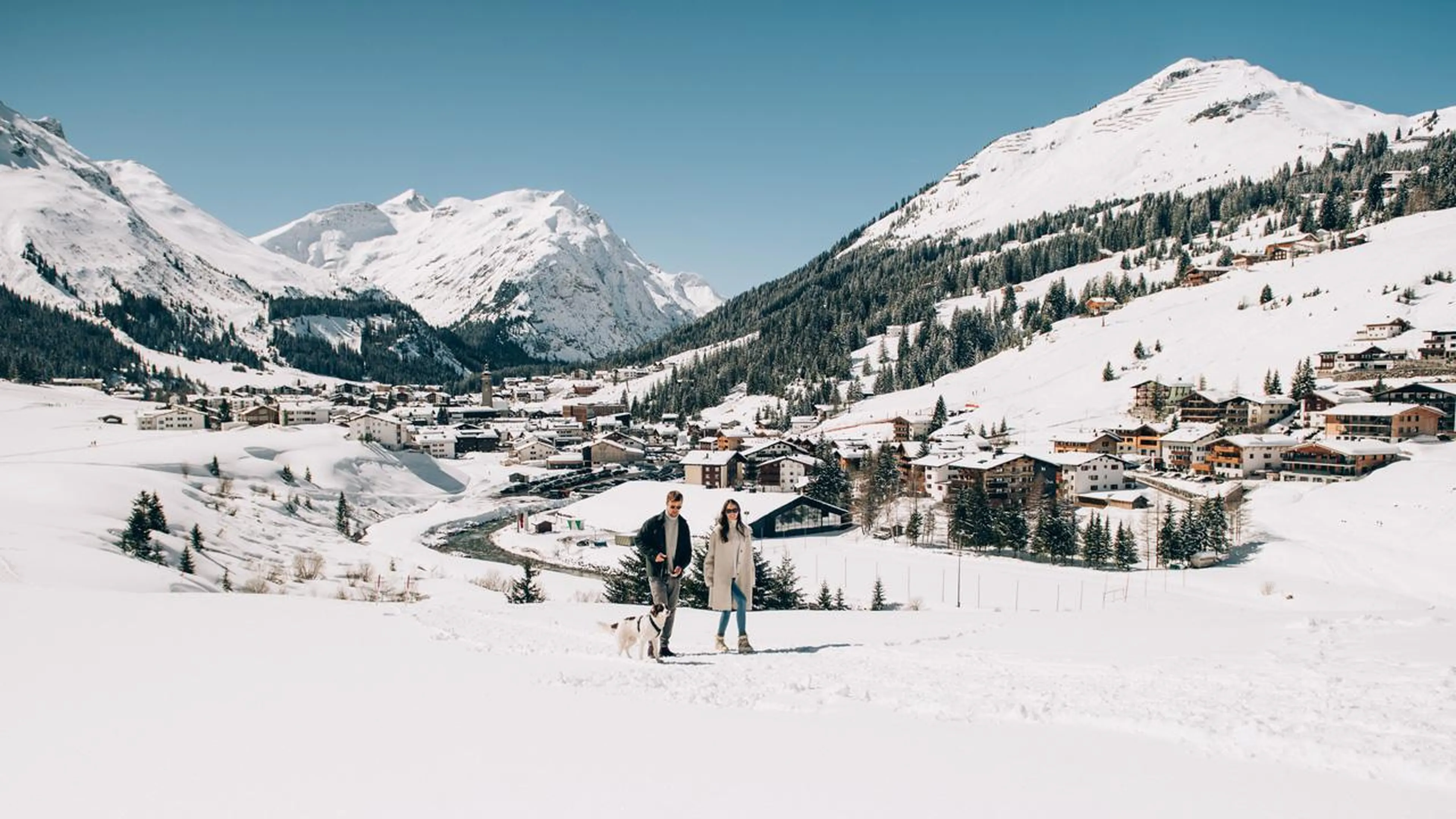 Winter walking in Lech